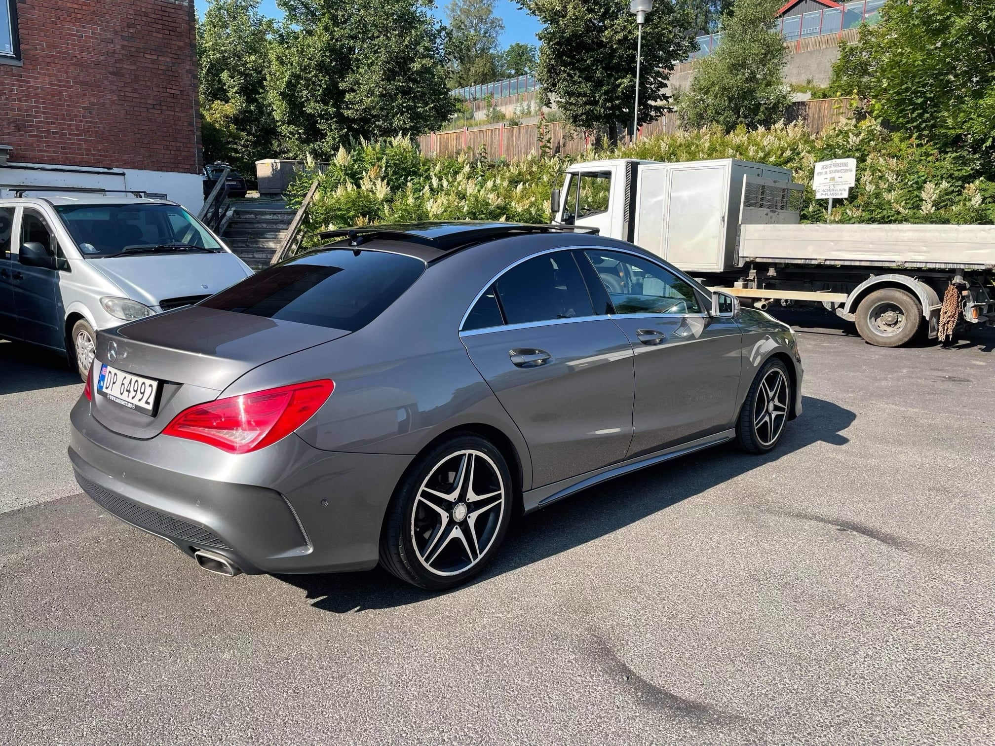Mercedes-Benz CLA-Klasse med GPS