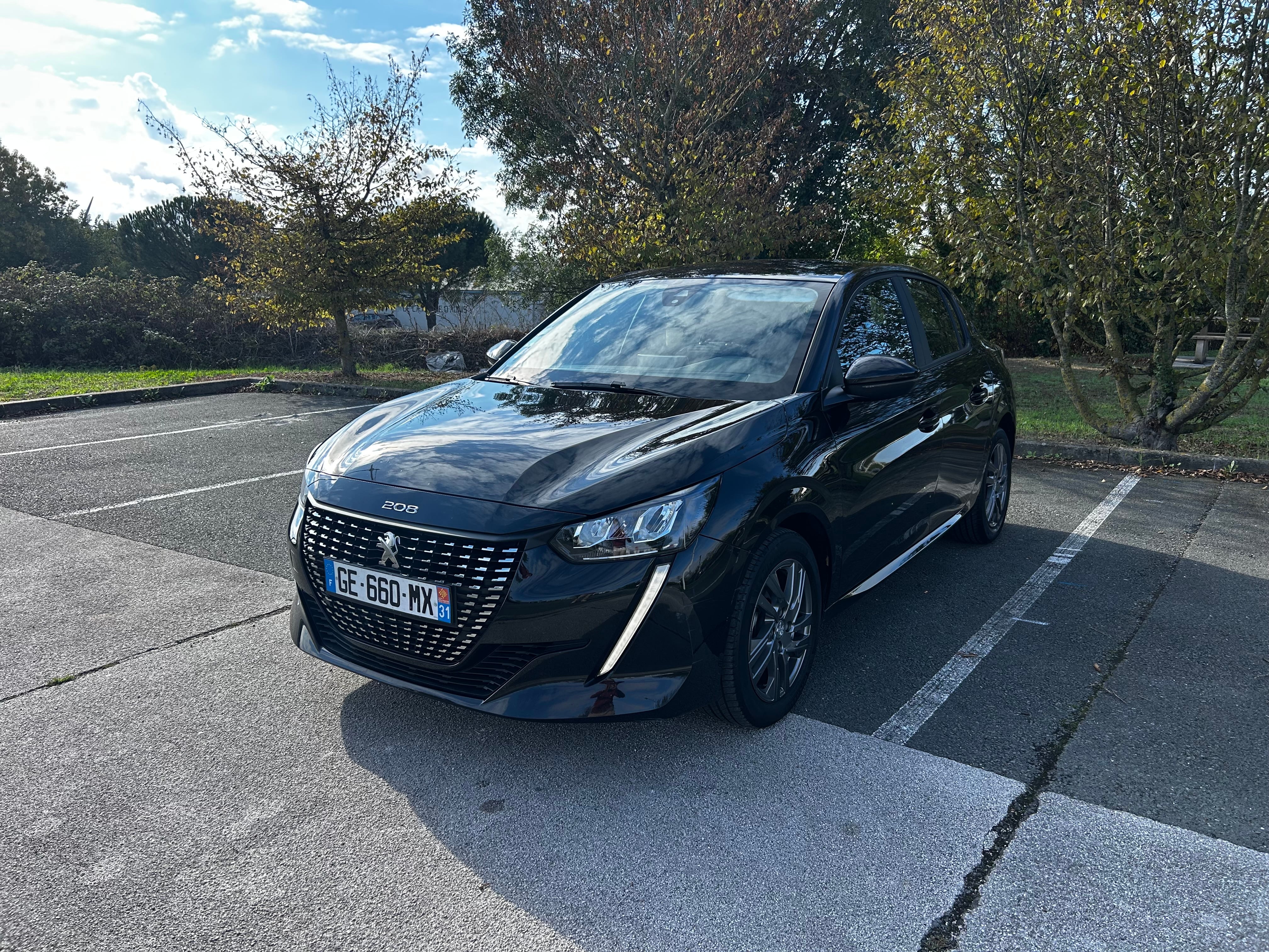 Peugeot 208, 2022, Essence 95