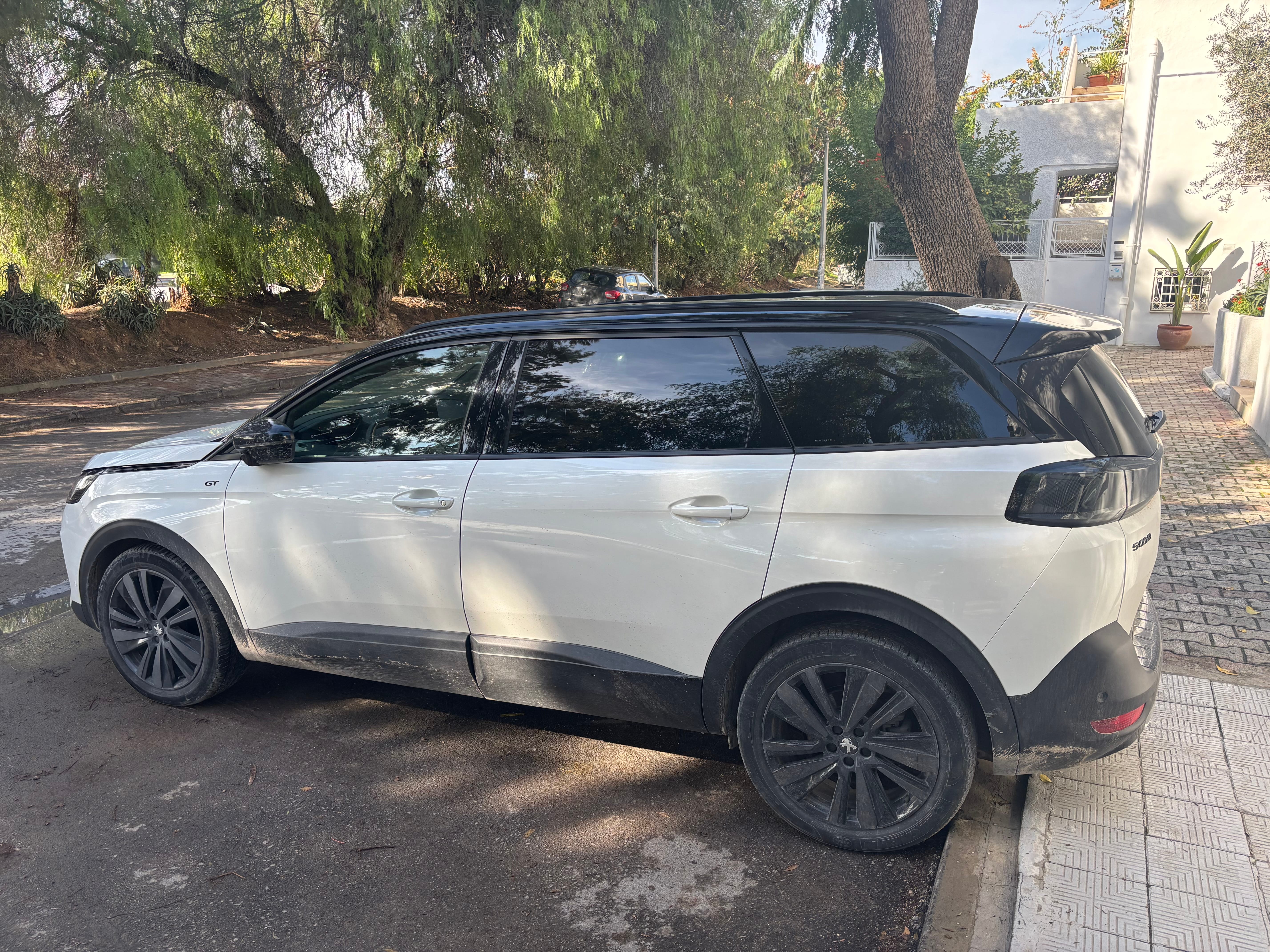 Peugeot 5008 avec Climatisation