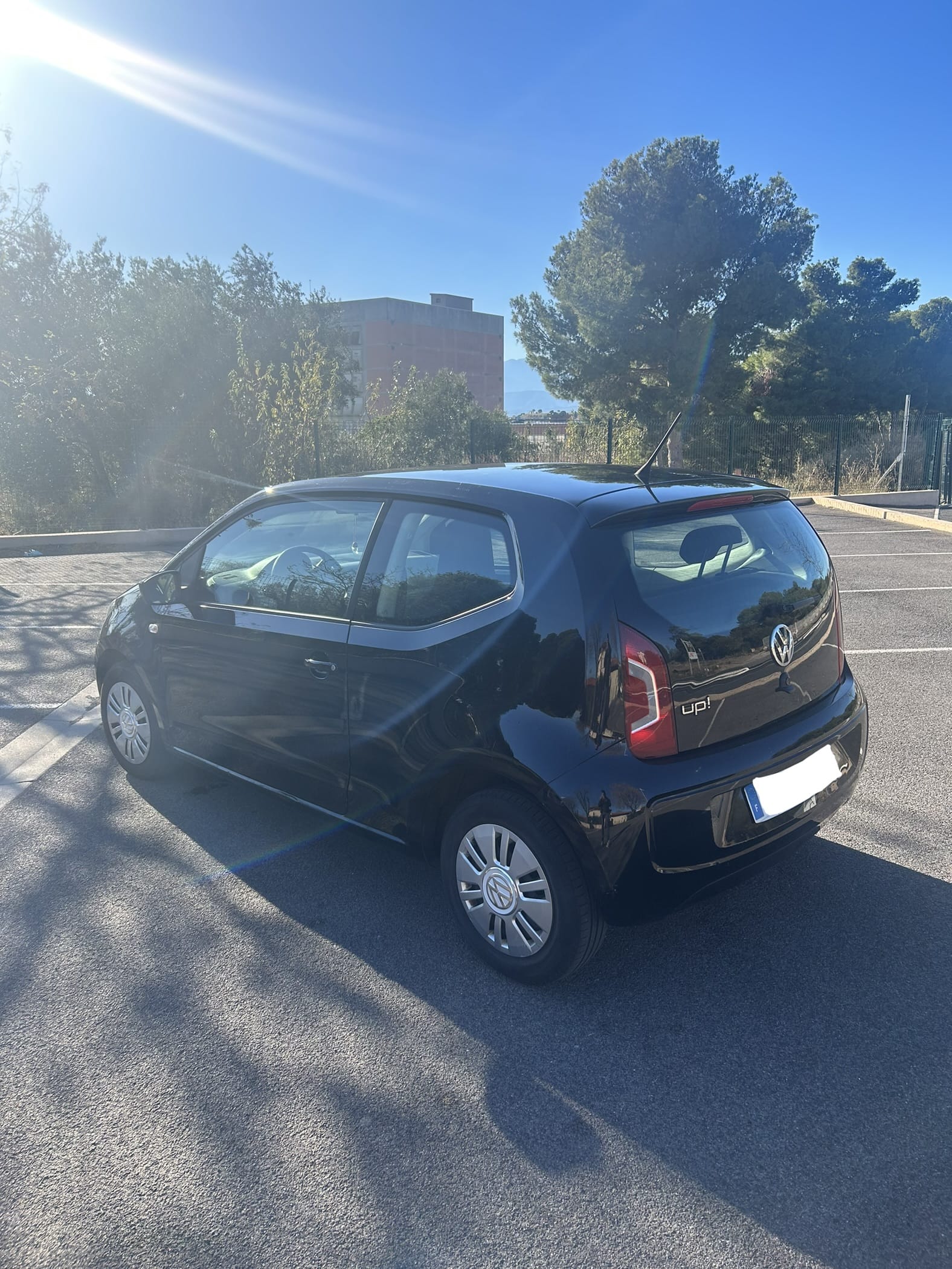 Volkswagen Up! 1.0 Essence avec Climatisation