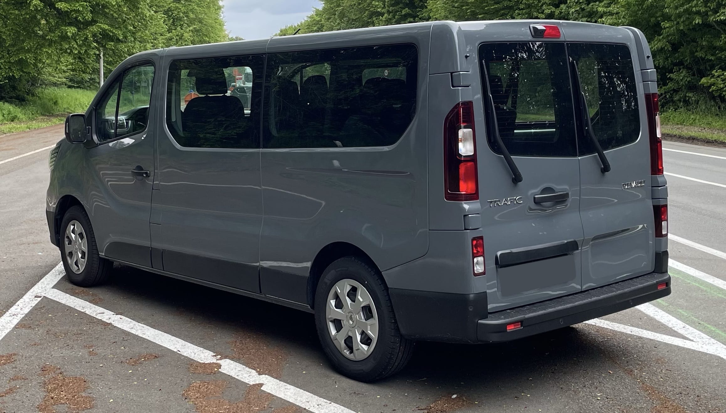 Renault Trafic Passenger with Cruise control