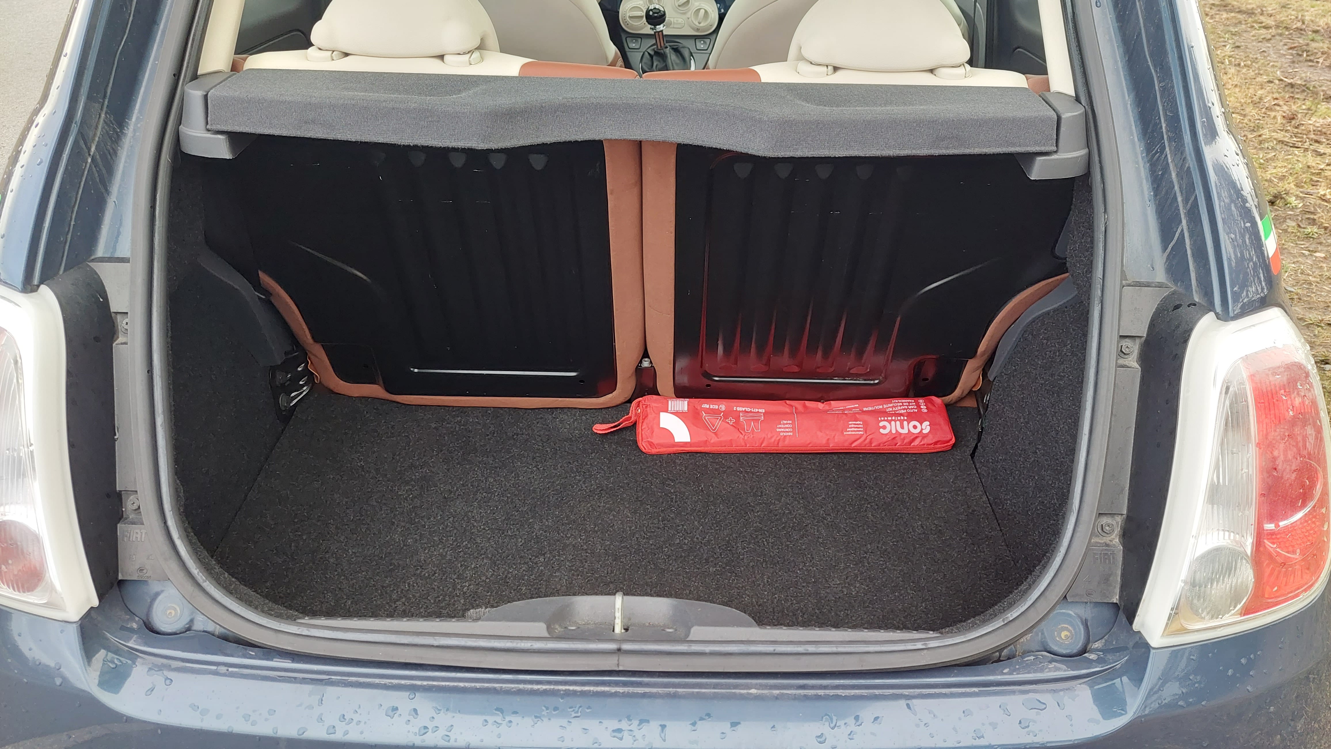 Fiat 500 with Audio / iPod input