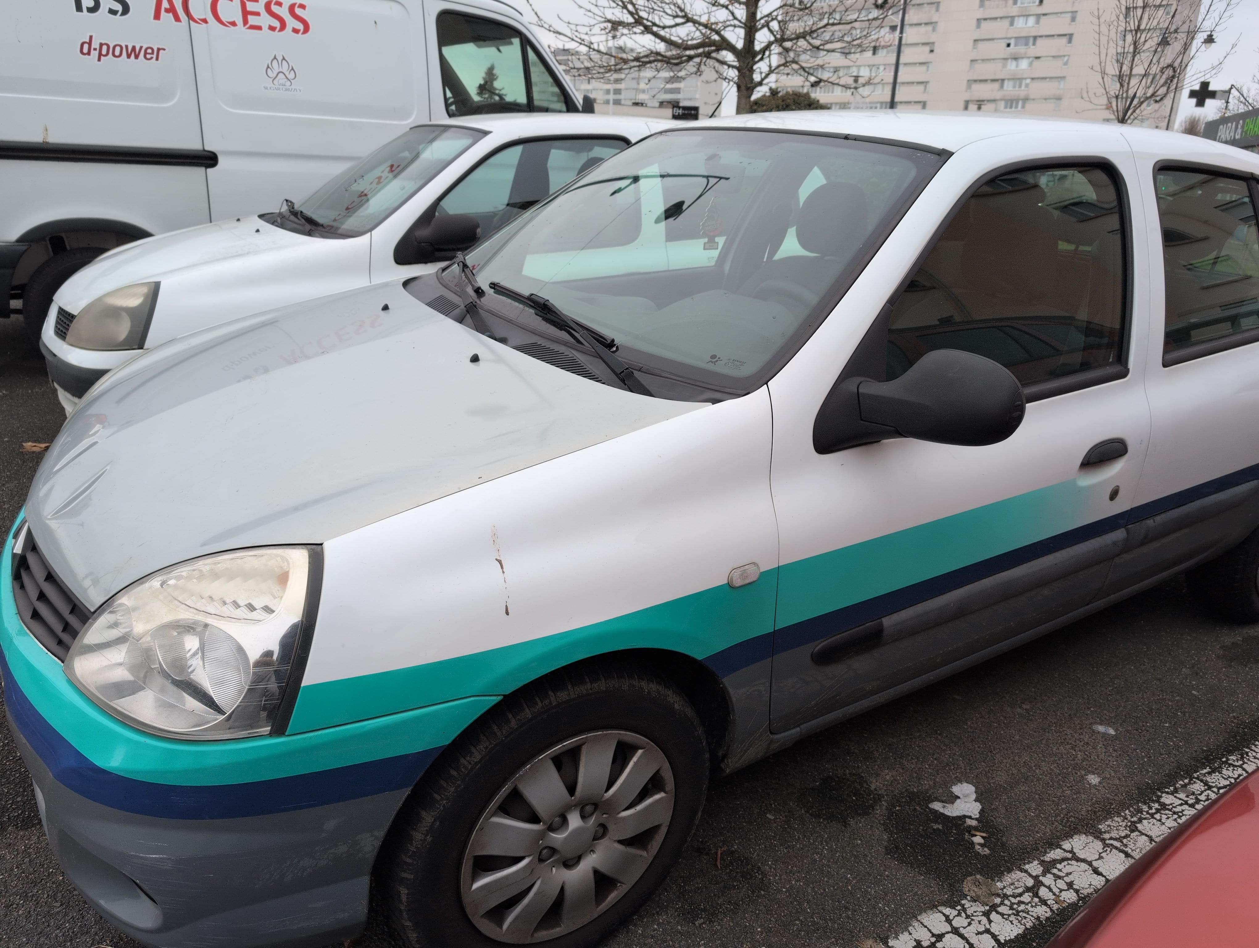 Renault Clio Campus avec Pneus neige