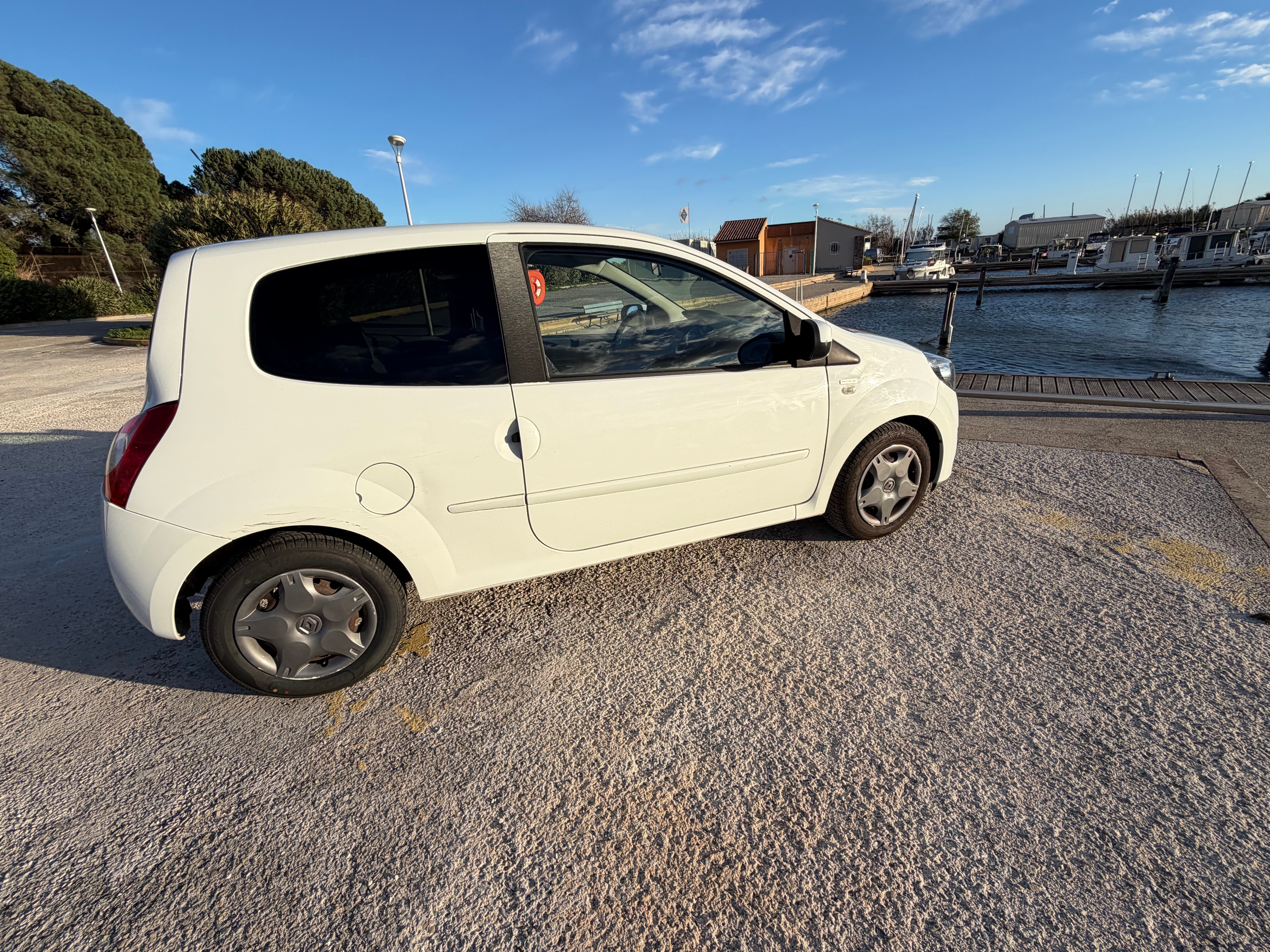 Renault Twingo Essence avec Climatisation