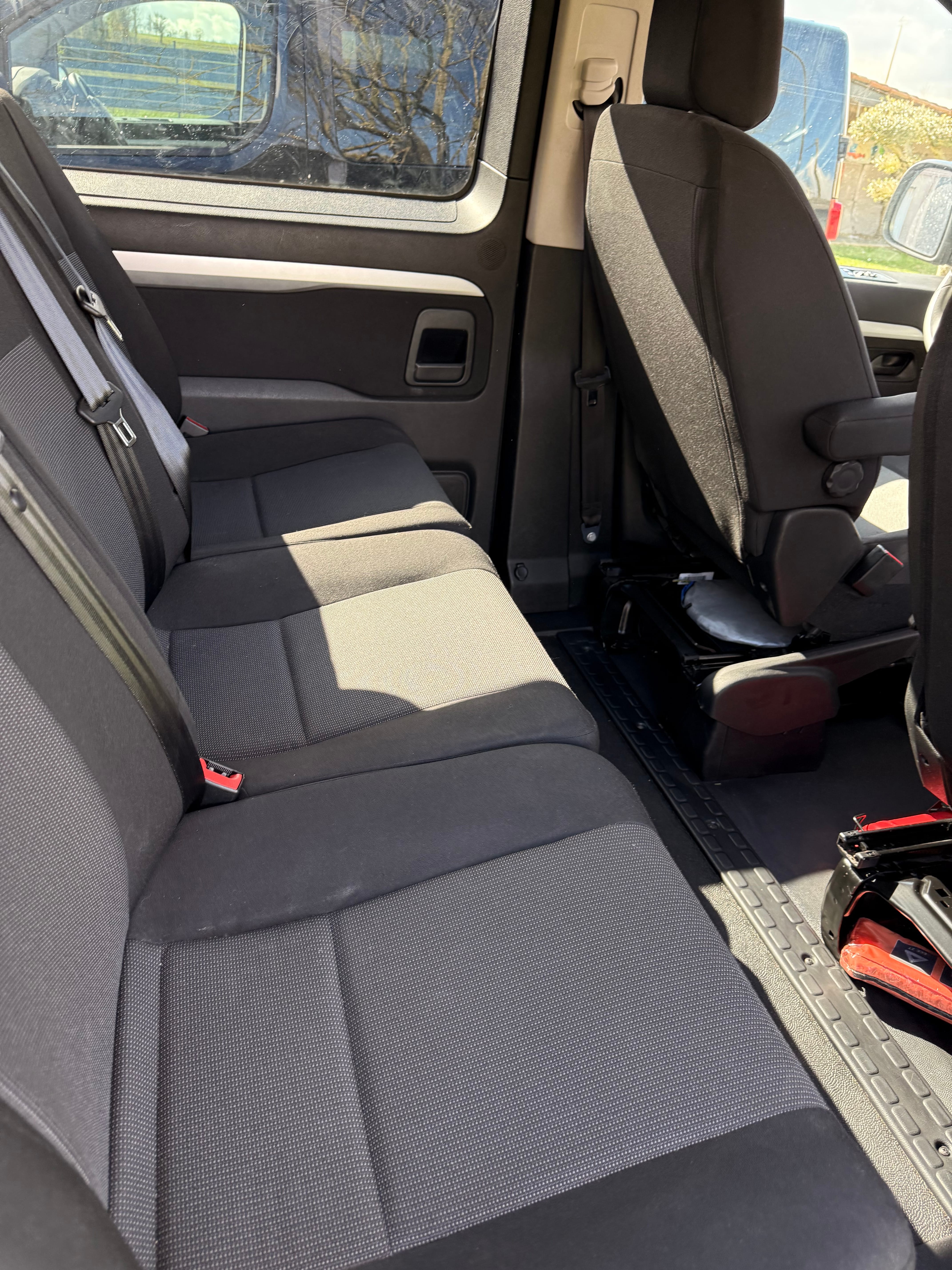 Opel Vivaro avec Régulateur de vitesse