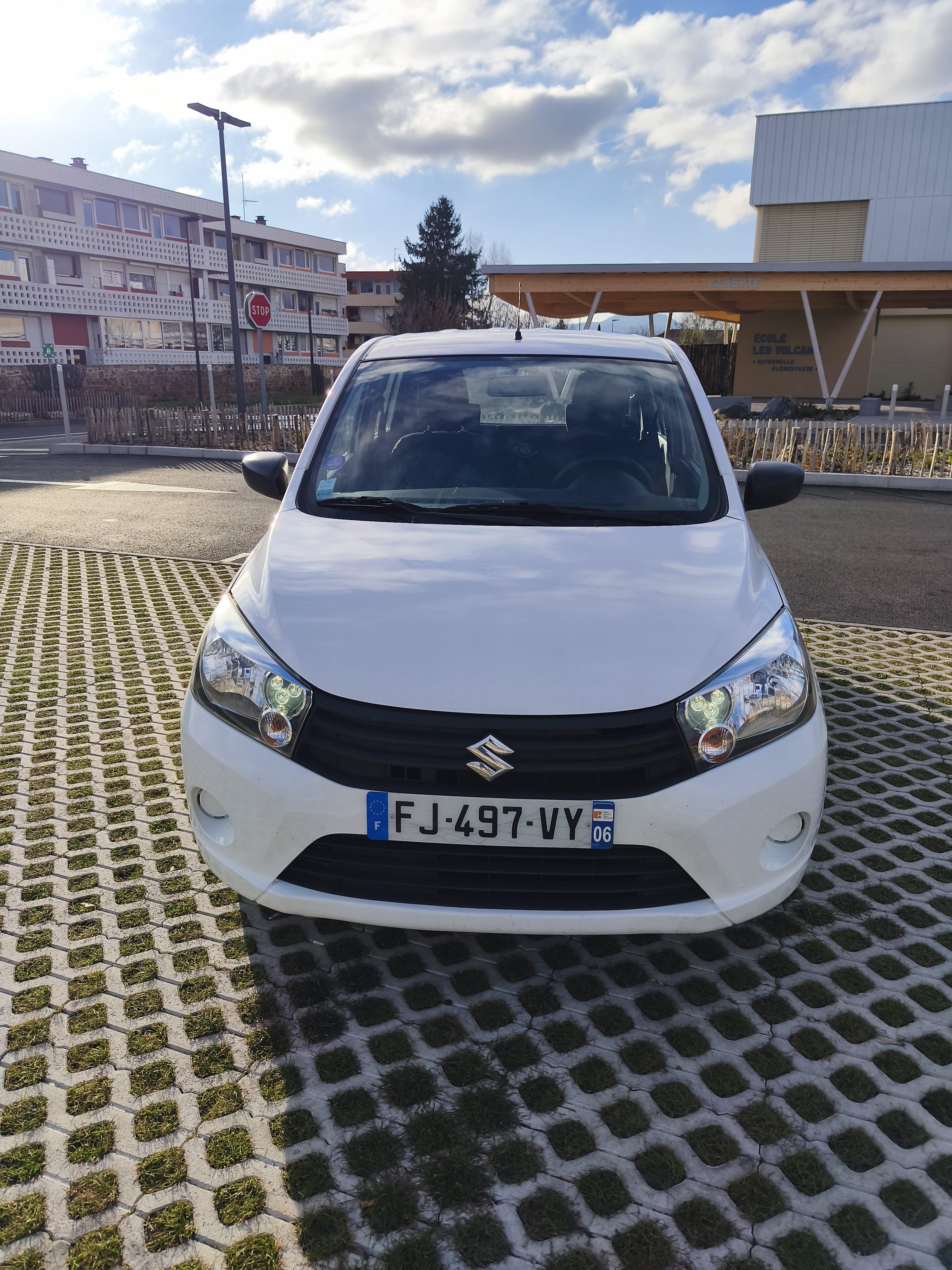 Suzuki Celerio, 2019, Essence 95