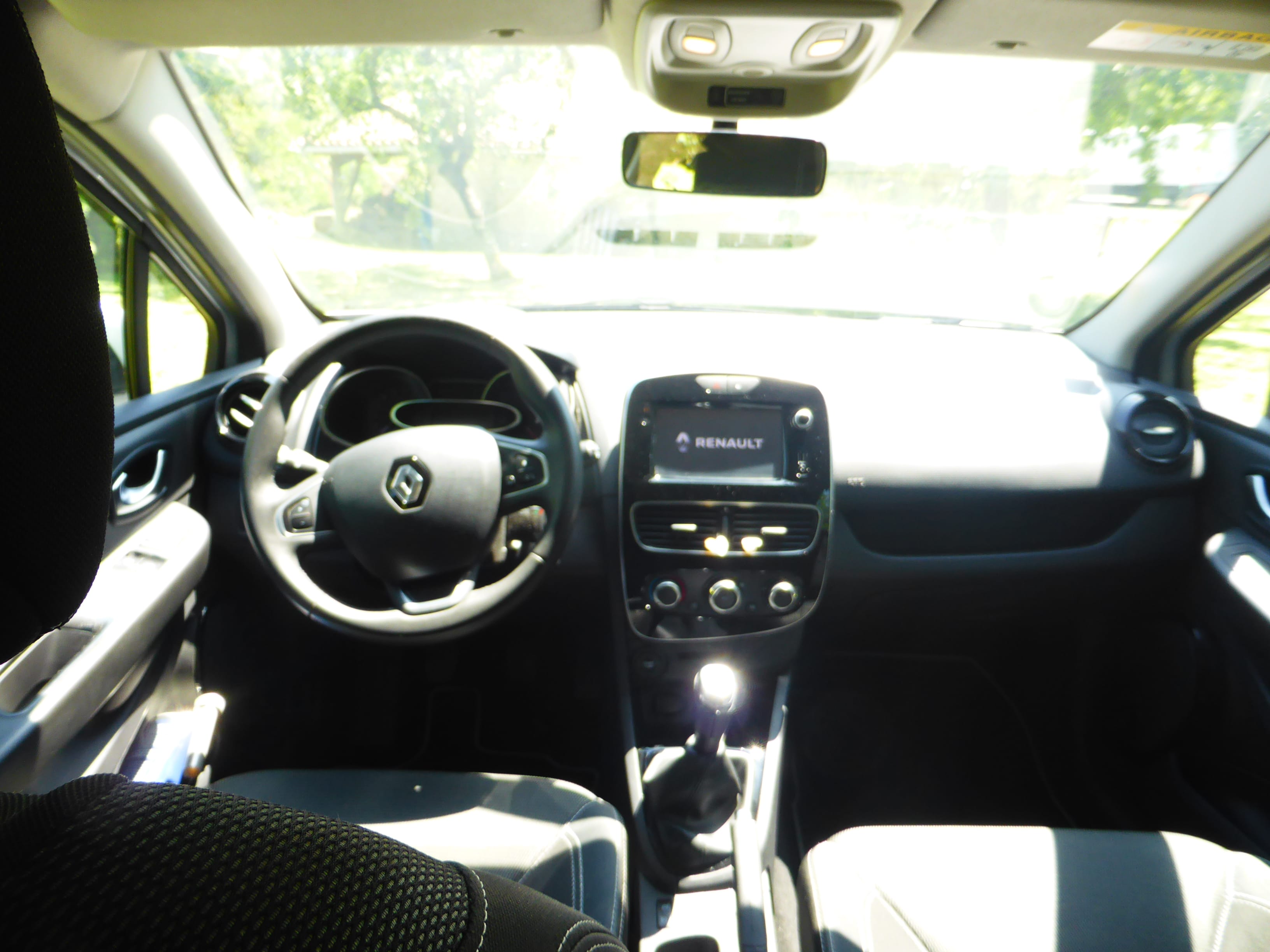 Renault Clio E85 GRISE 90ch