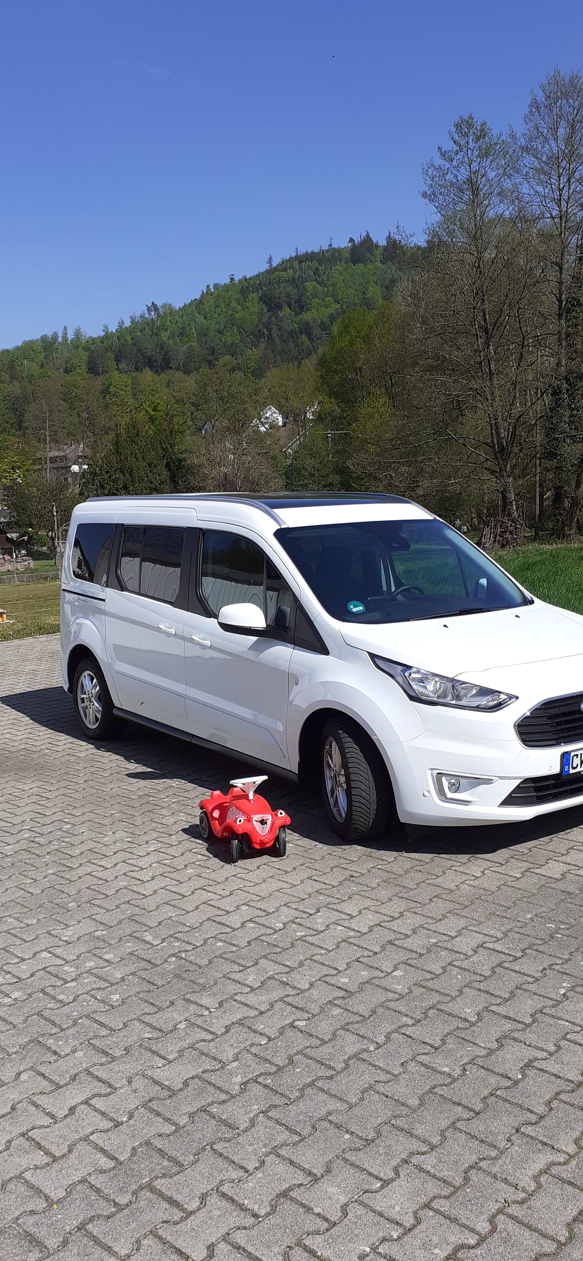 Ford Tourneo Connect 1,5 TDI EcoBlue  88KW/120PS, 2019, Diesel, 7 Sitze