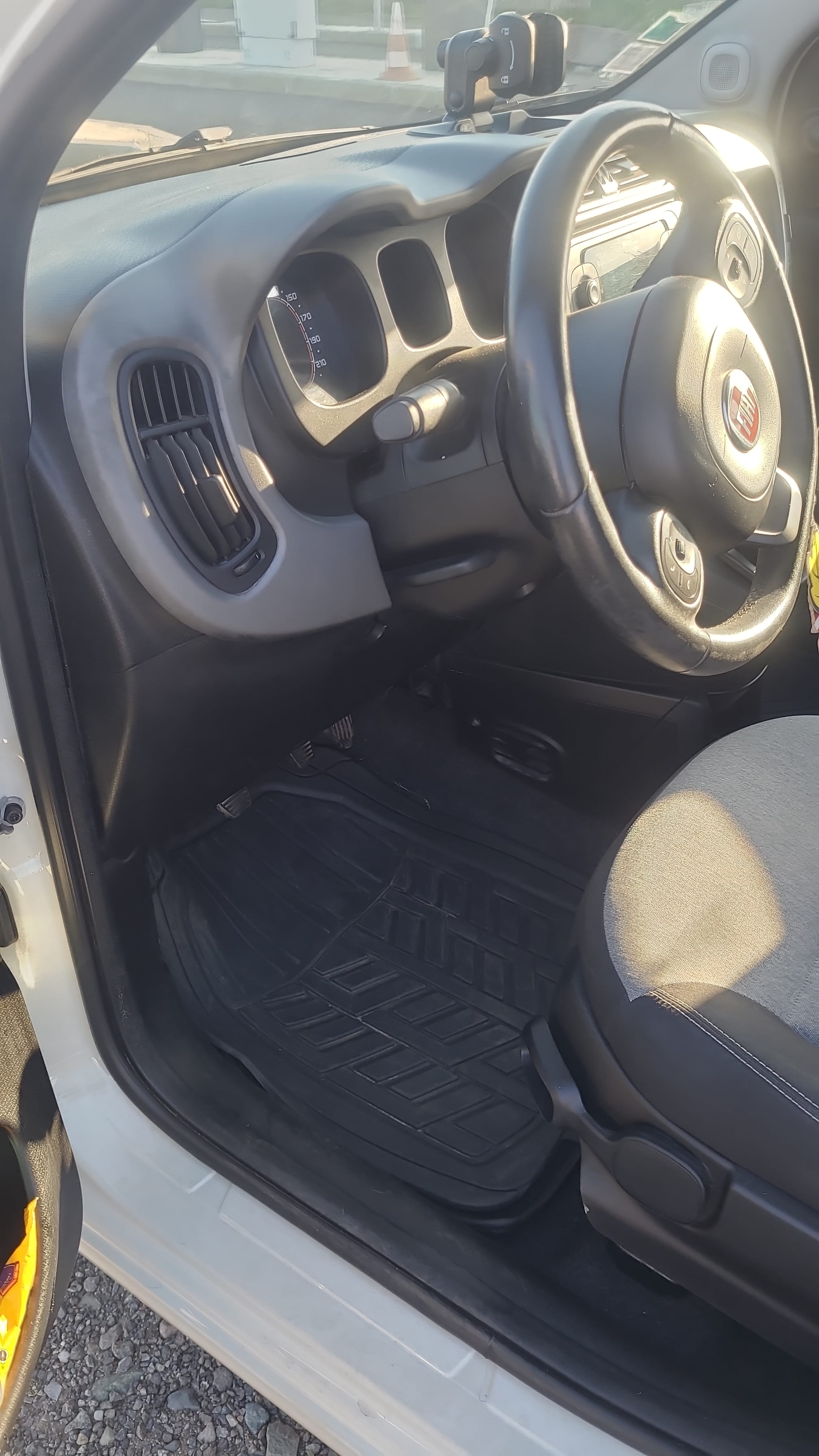 Fiat Panda avec Siège bébé