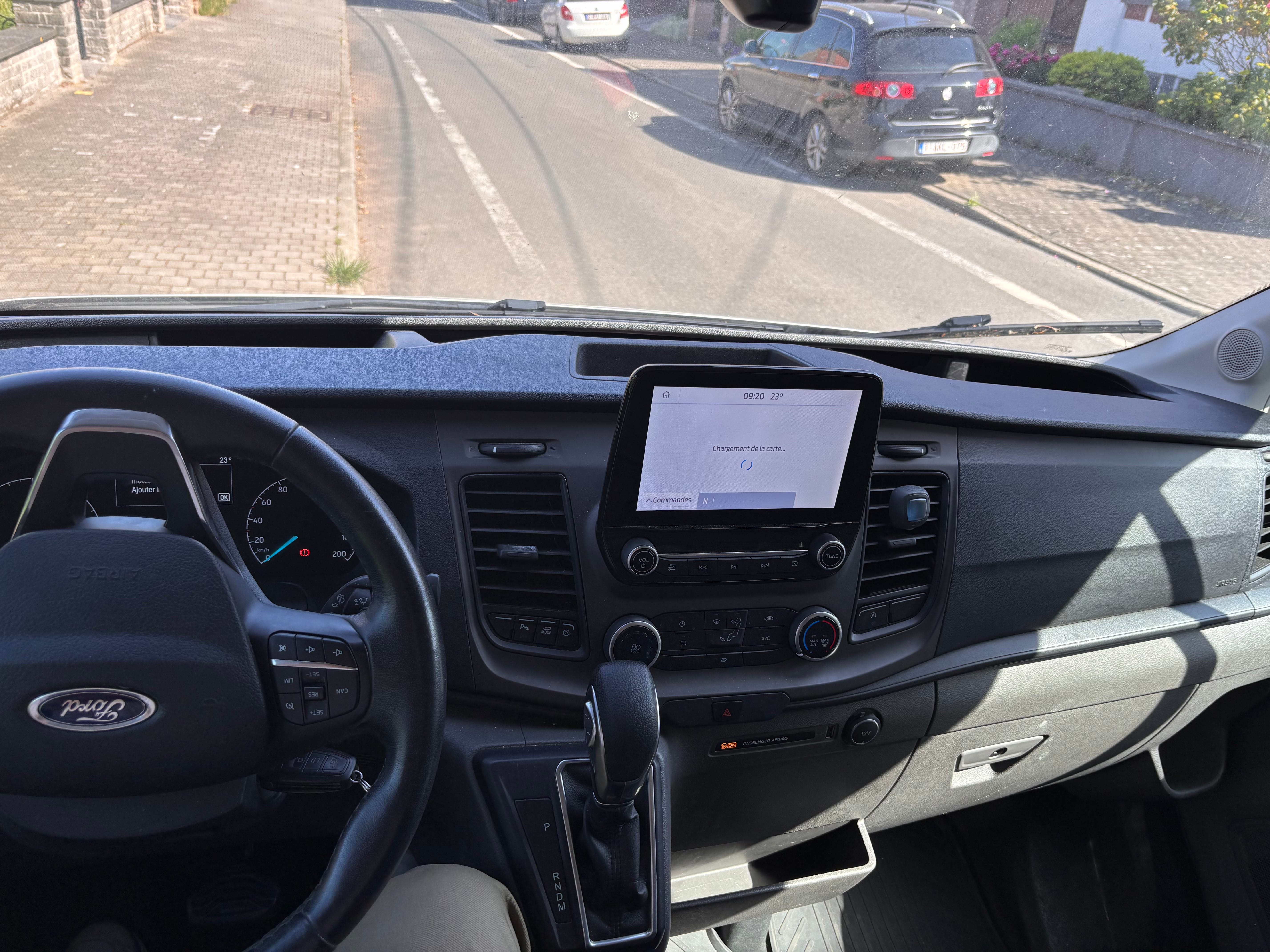 Ford Transit 350 XLT met GPS