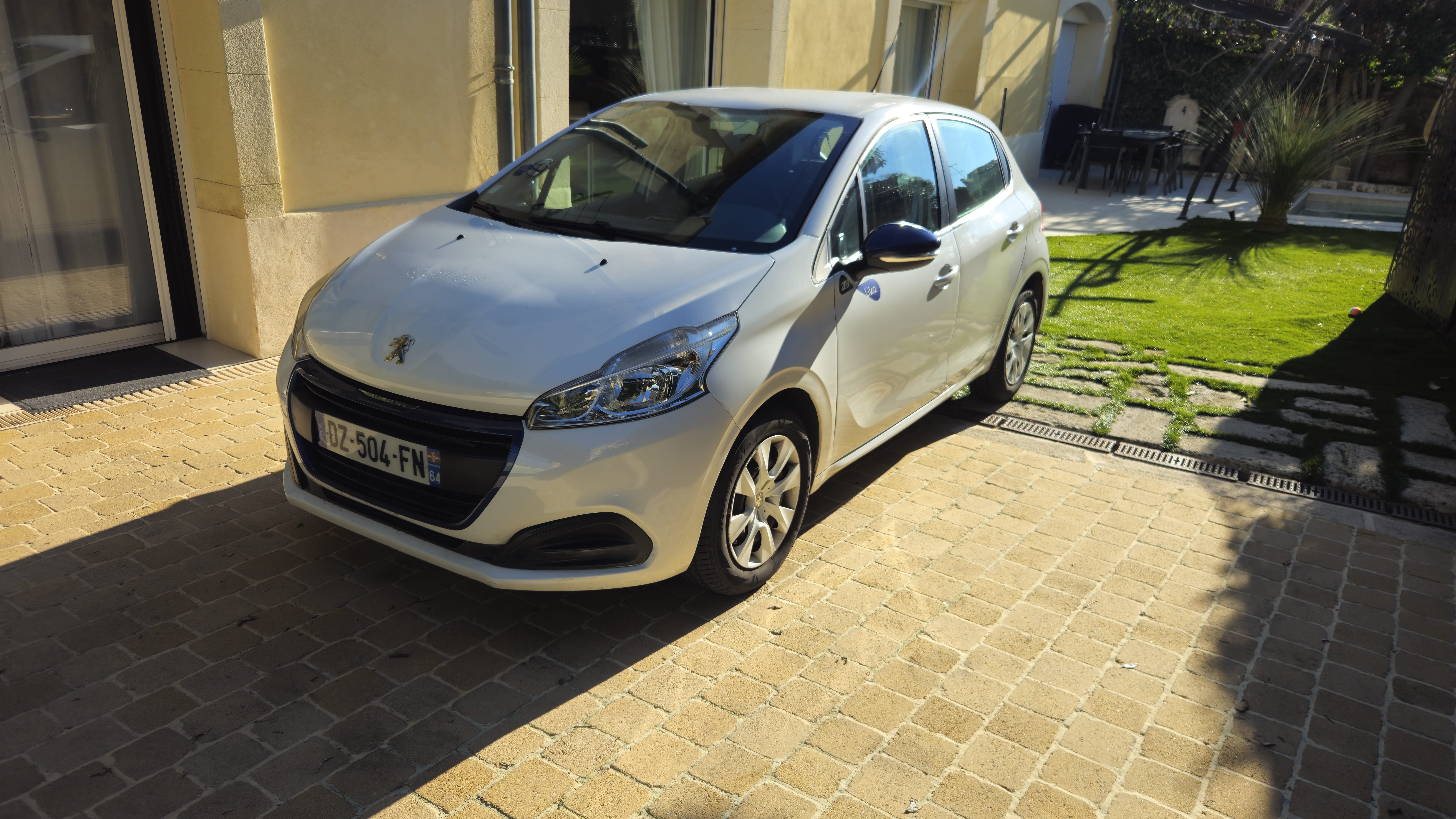 Peugeot 208 avec Climatisation