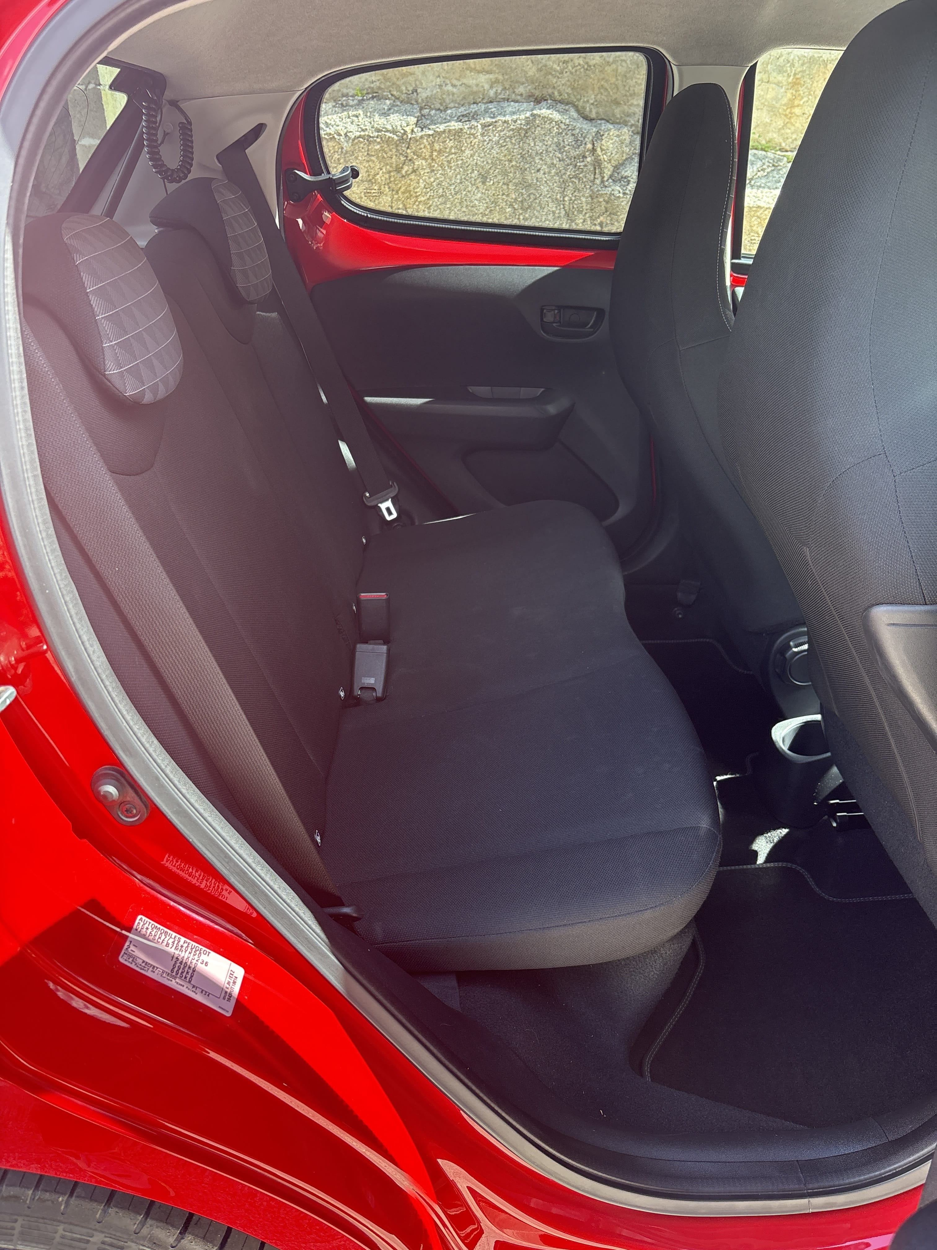 Peugeot 108 1.0 vti 72 cv avec Audio Bluetooth