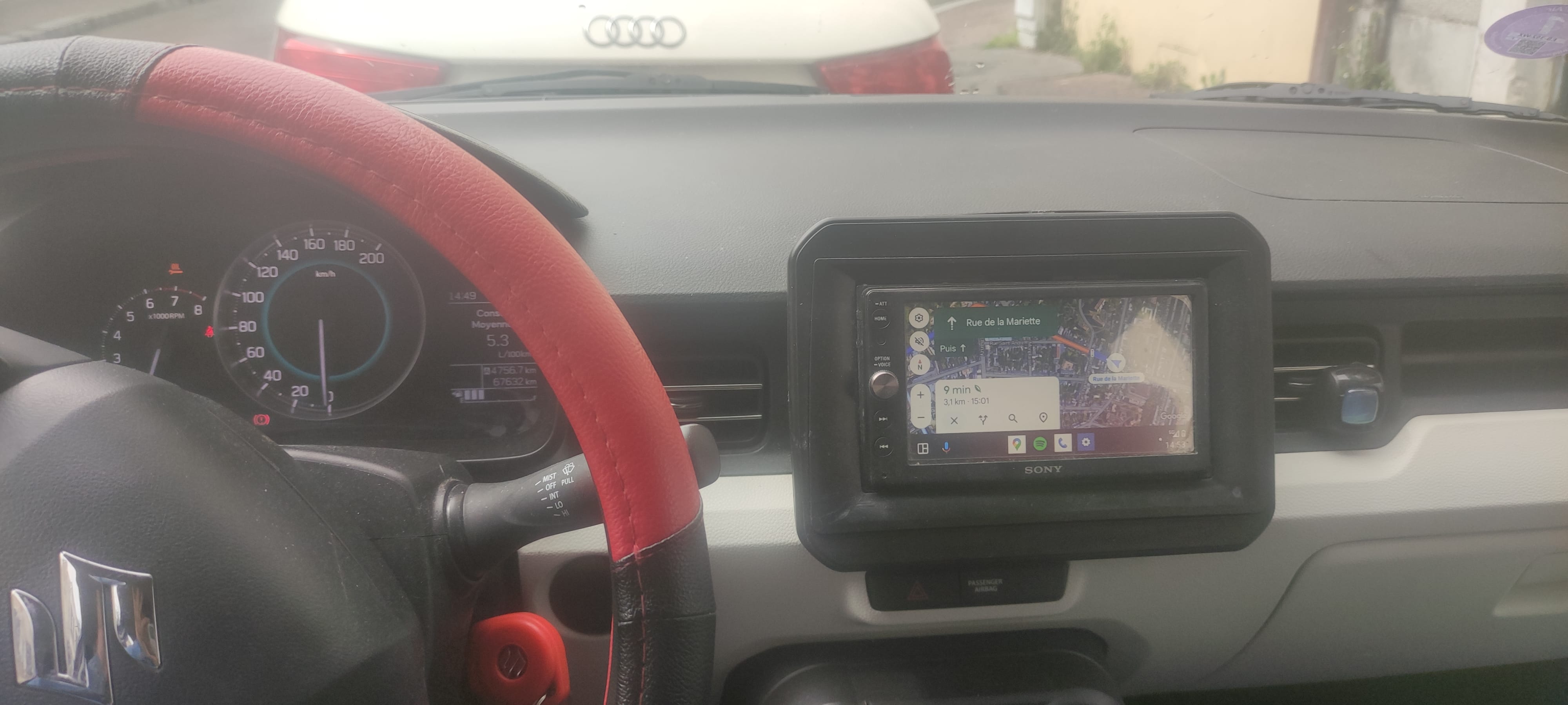 Suzuki Ignis avec Audio Bluetooth