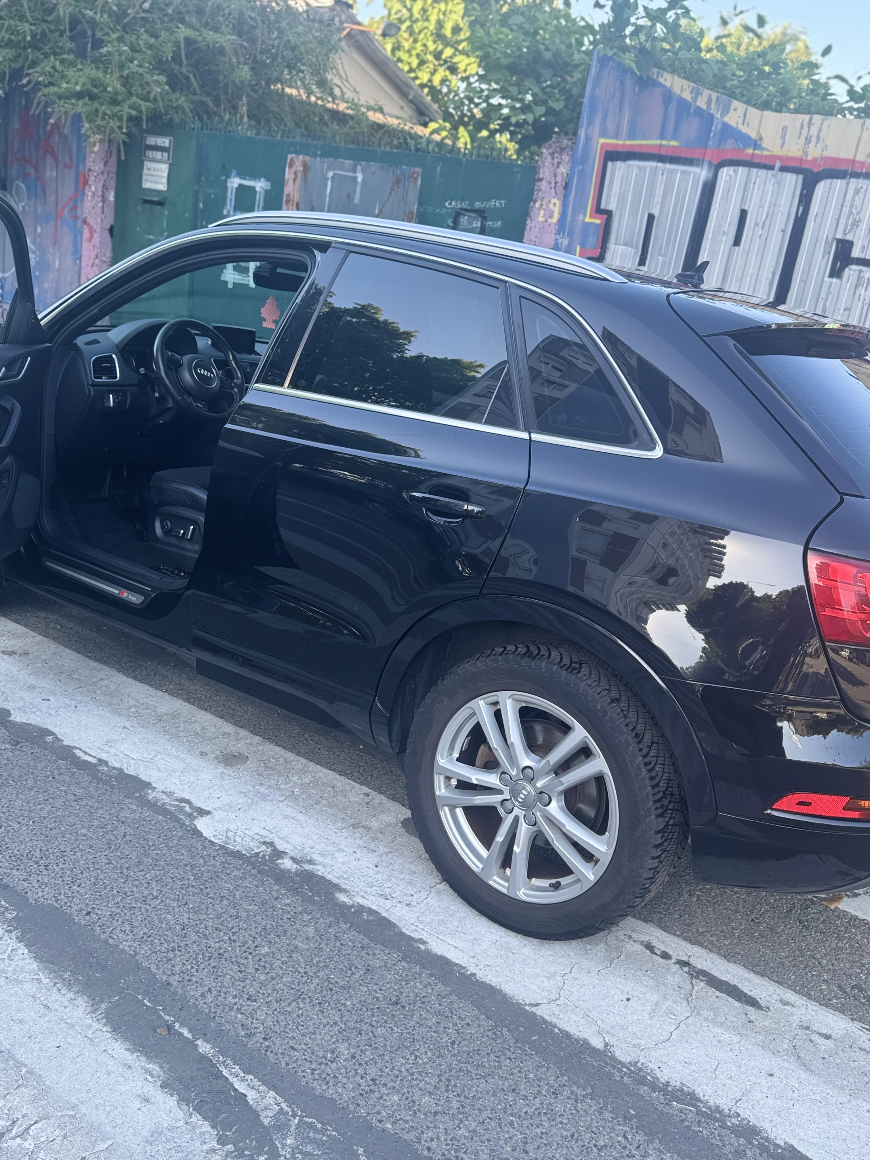 Audi Q3 1.4 TFSI S Tronic avec Audio Bluetooth