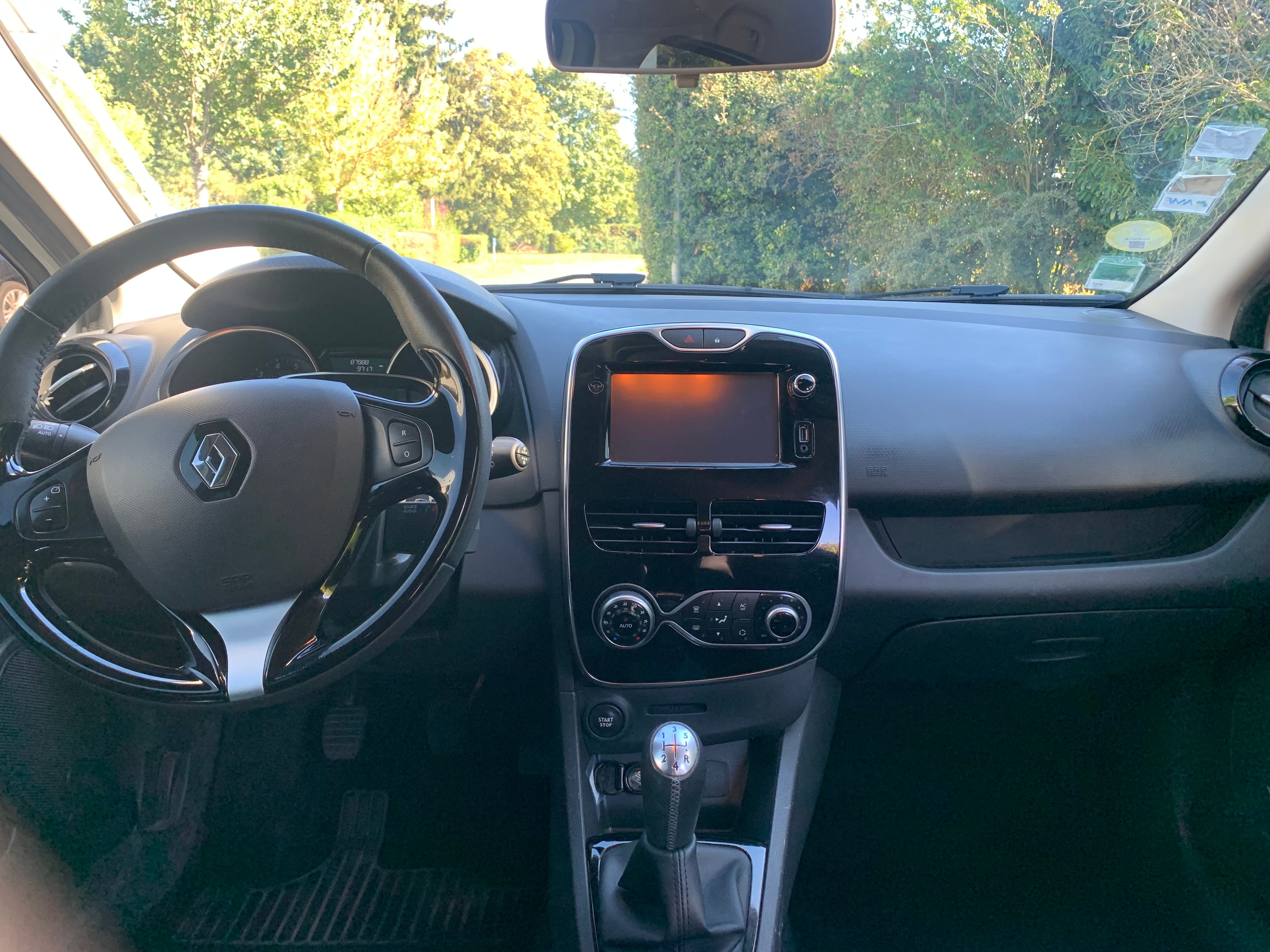 Renault Clio avec Régulateur de vitesse