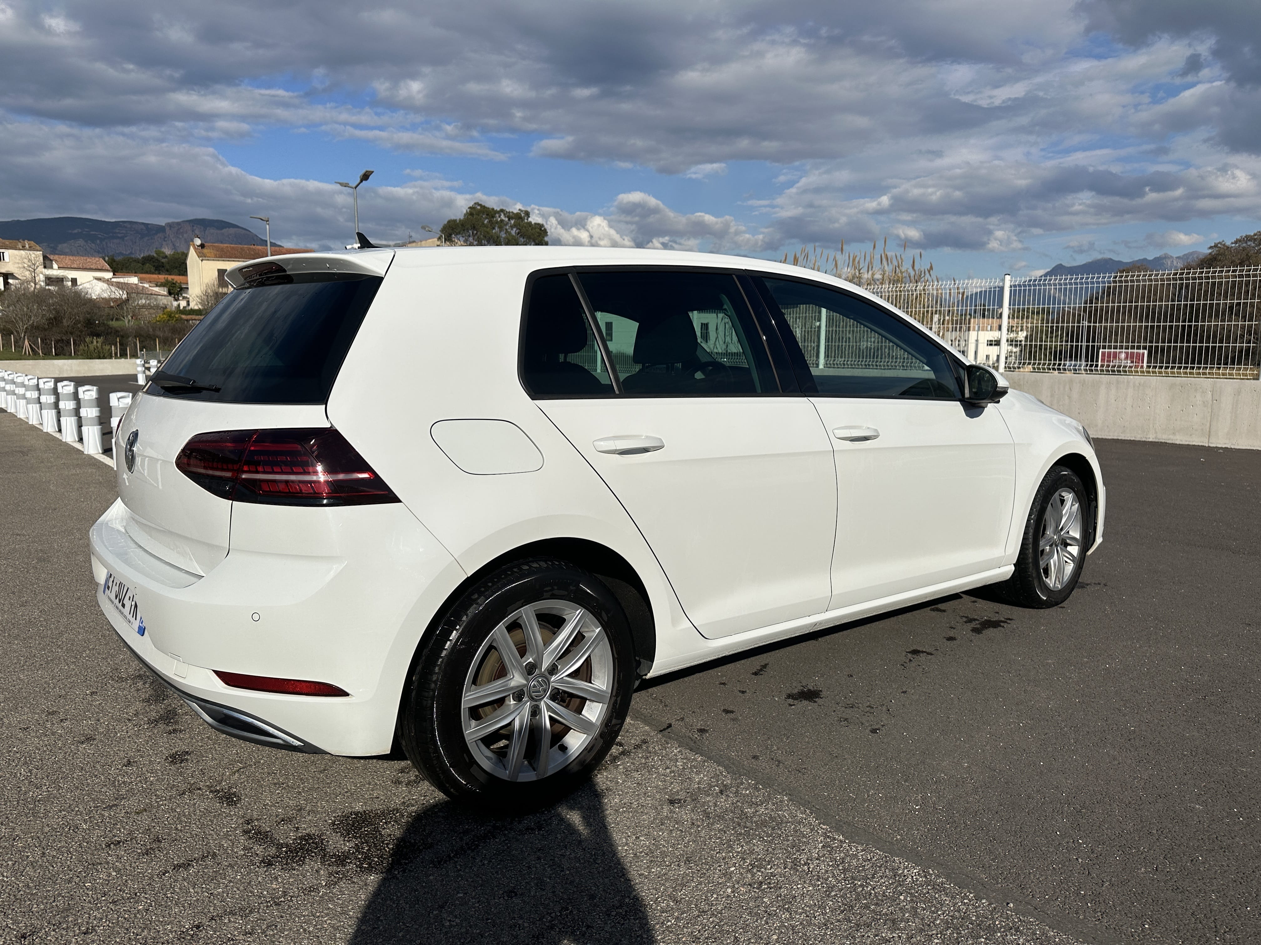 Volkswagen Golf avec Siège bébé