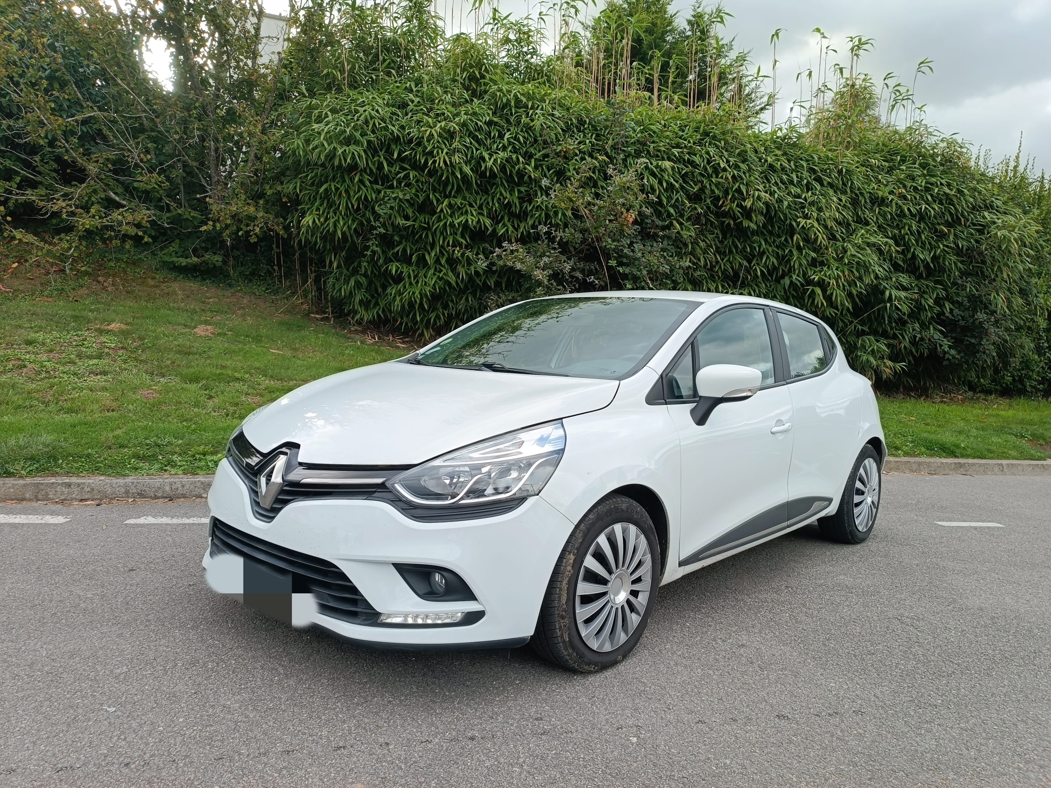 Renault Clio avec Climatisation