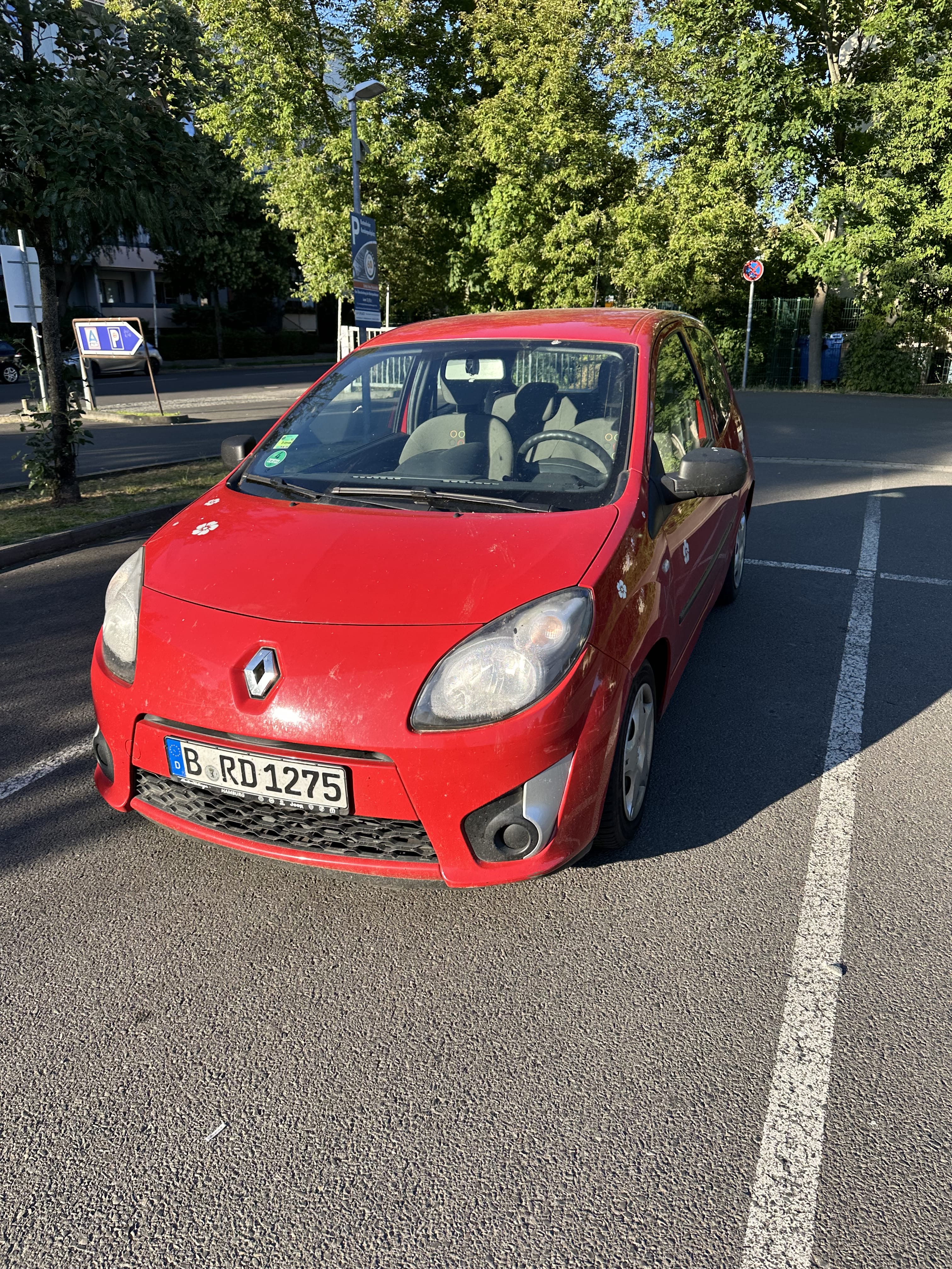 Renault Twingo - roter Flitzer, 2011, Super 95