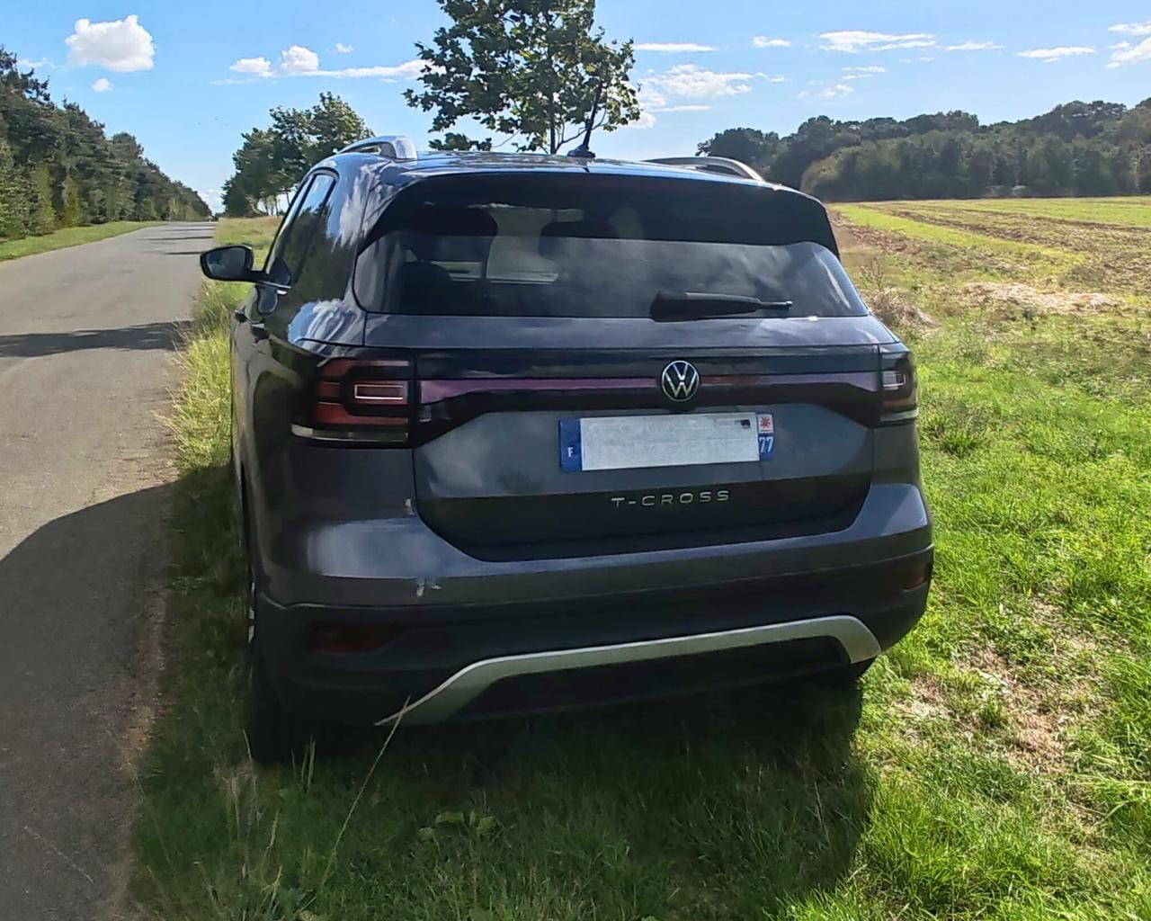 Volkswagen T-Cross avec GPS