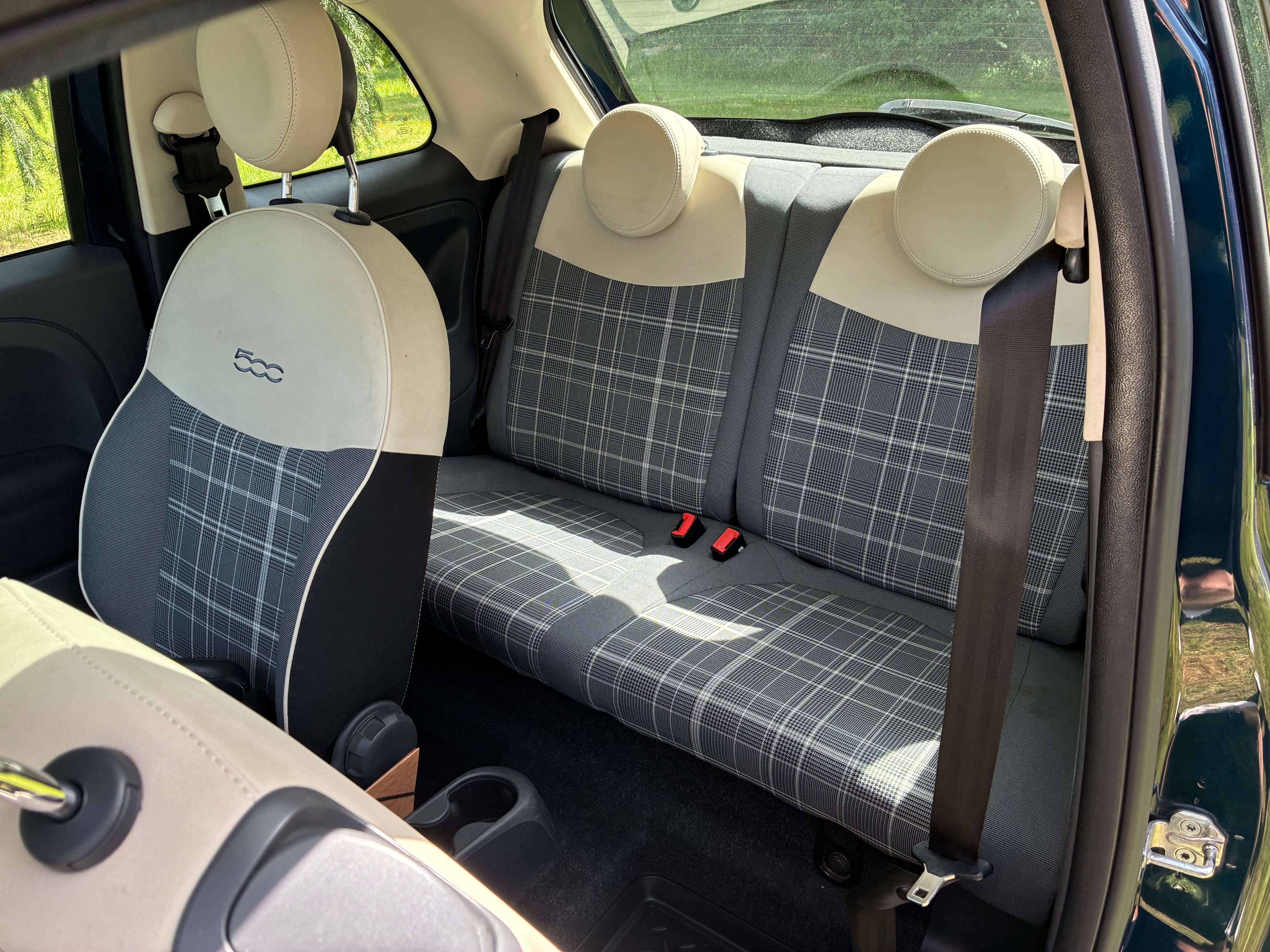 Fiat 500 avec Autoradio