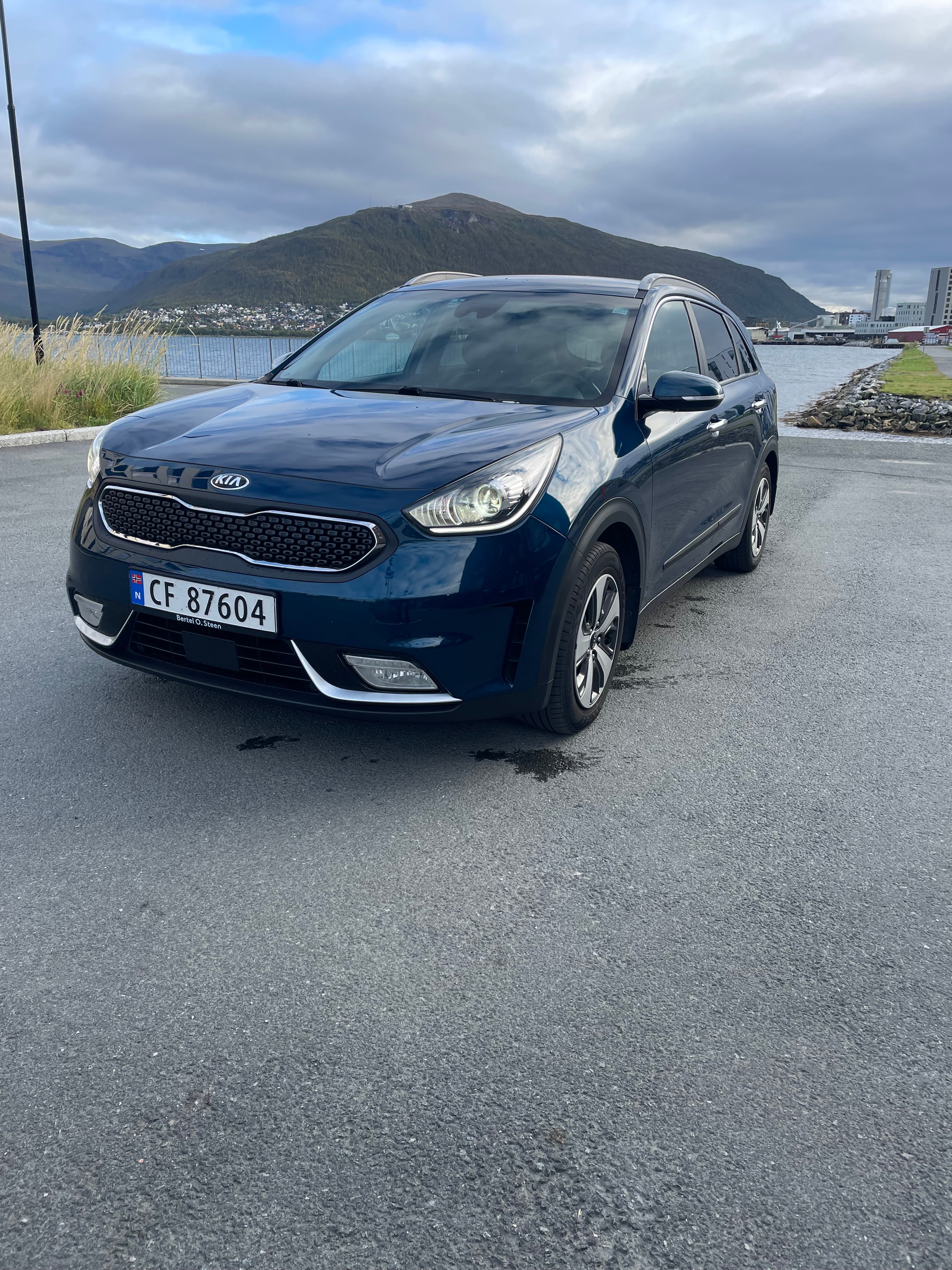 Kia Niro Hybrid, 2017, Blyfri 95, Automático