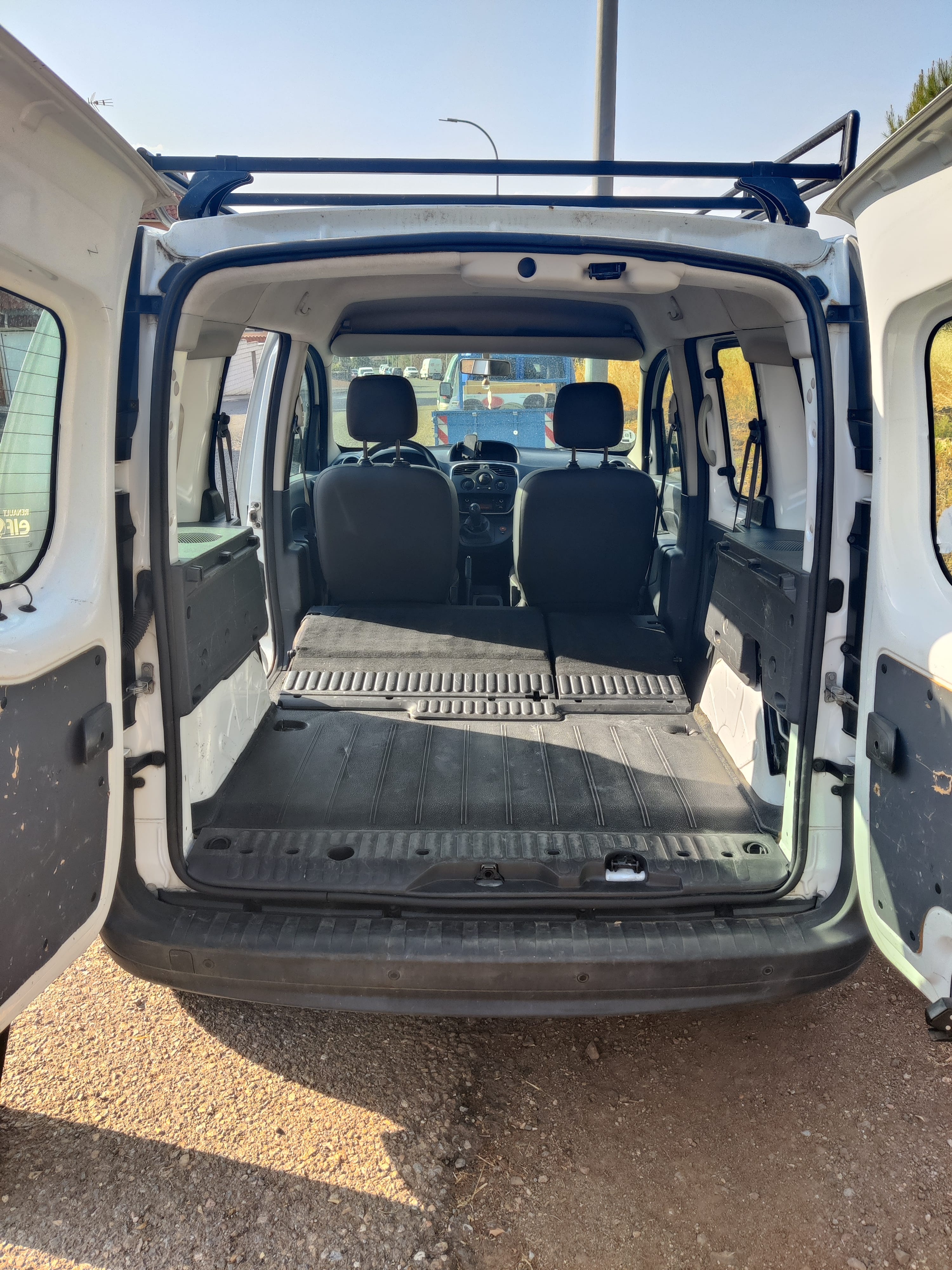 Renault Kangoo con Cadenas para la nieve