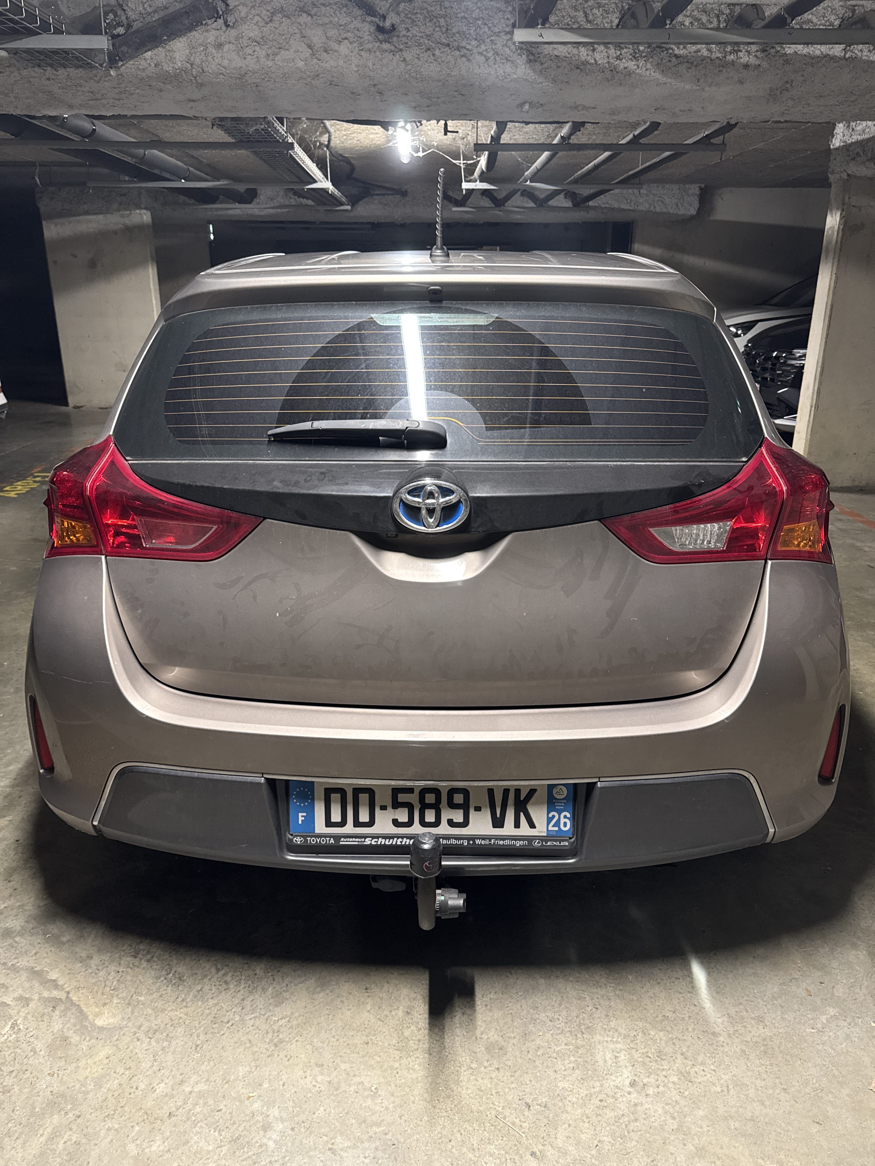 Toyota Auris Hybride