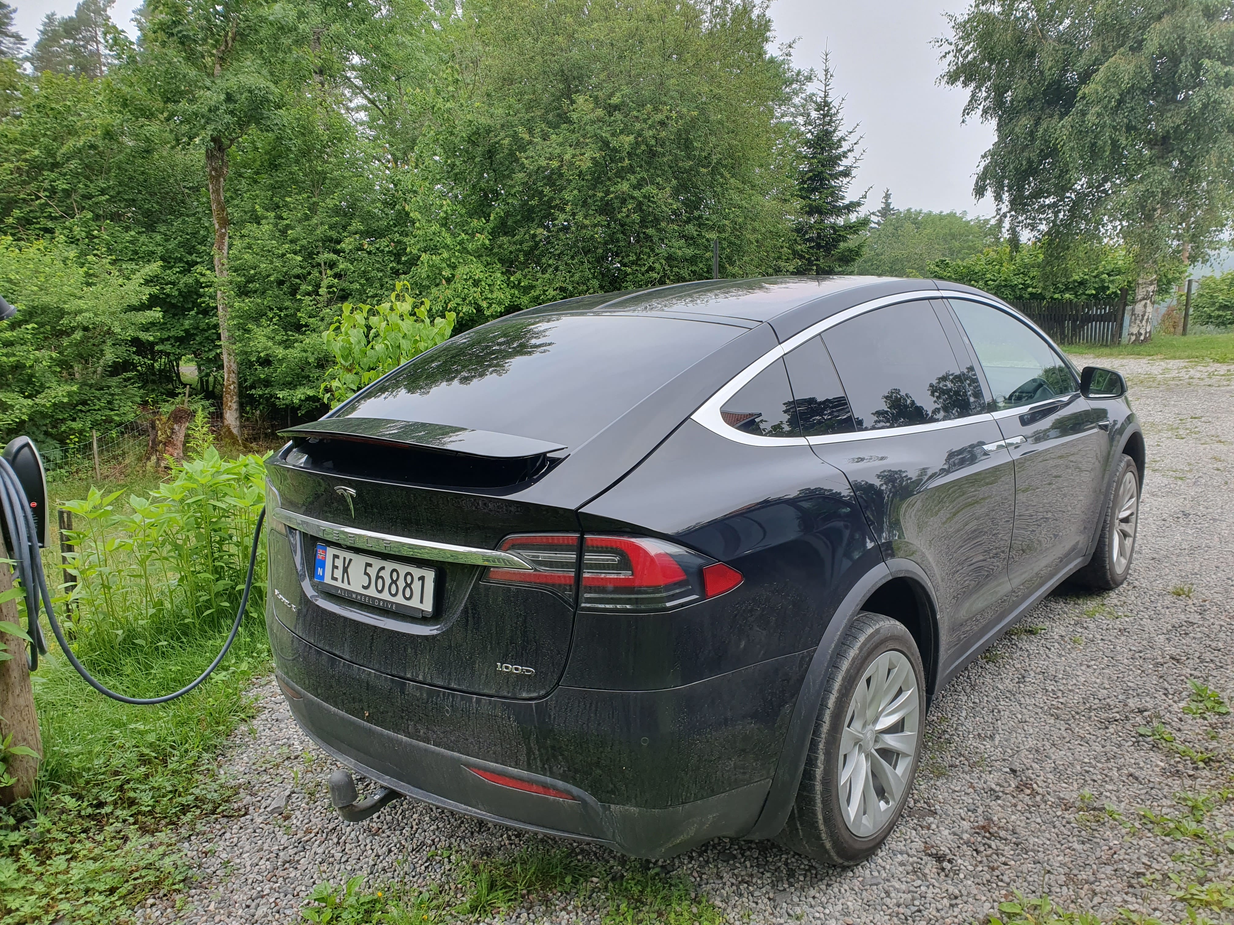 Tesla Model X med Aircondition
