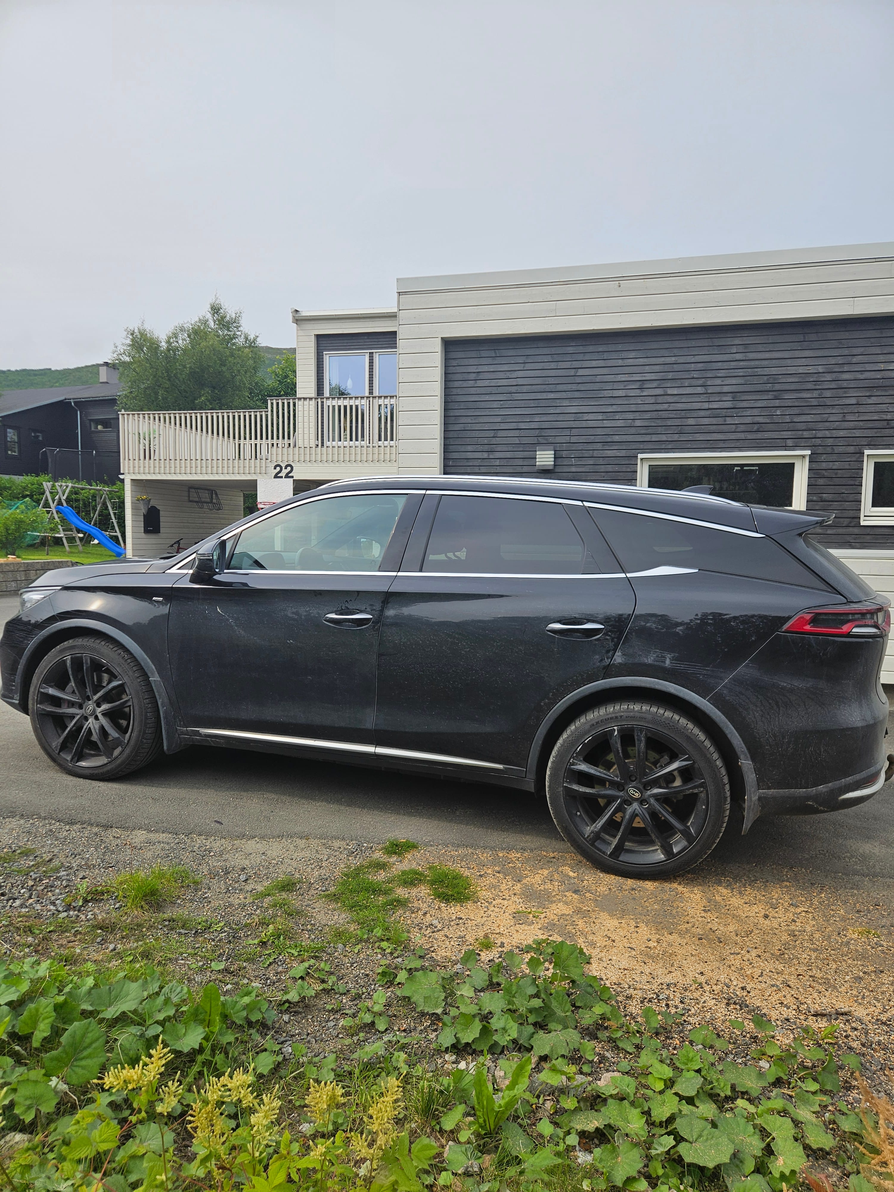 BYD Tang med Aircondition