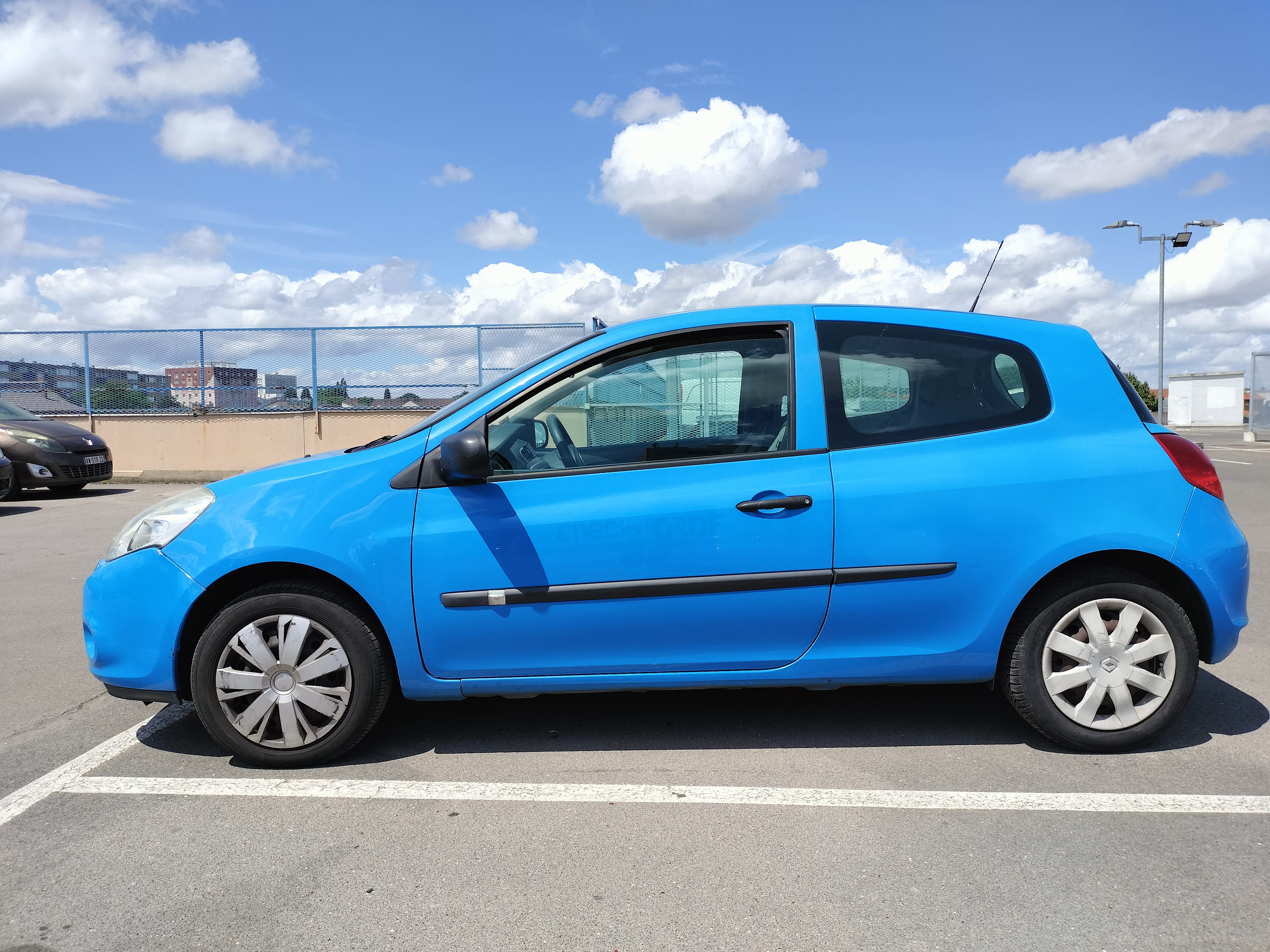 Renault Clio III SOCIETE 1.5 DCI 75CH AIR avec Climatisation