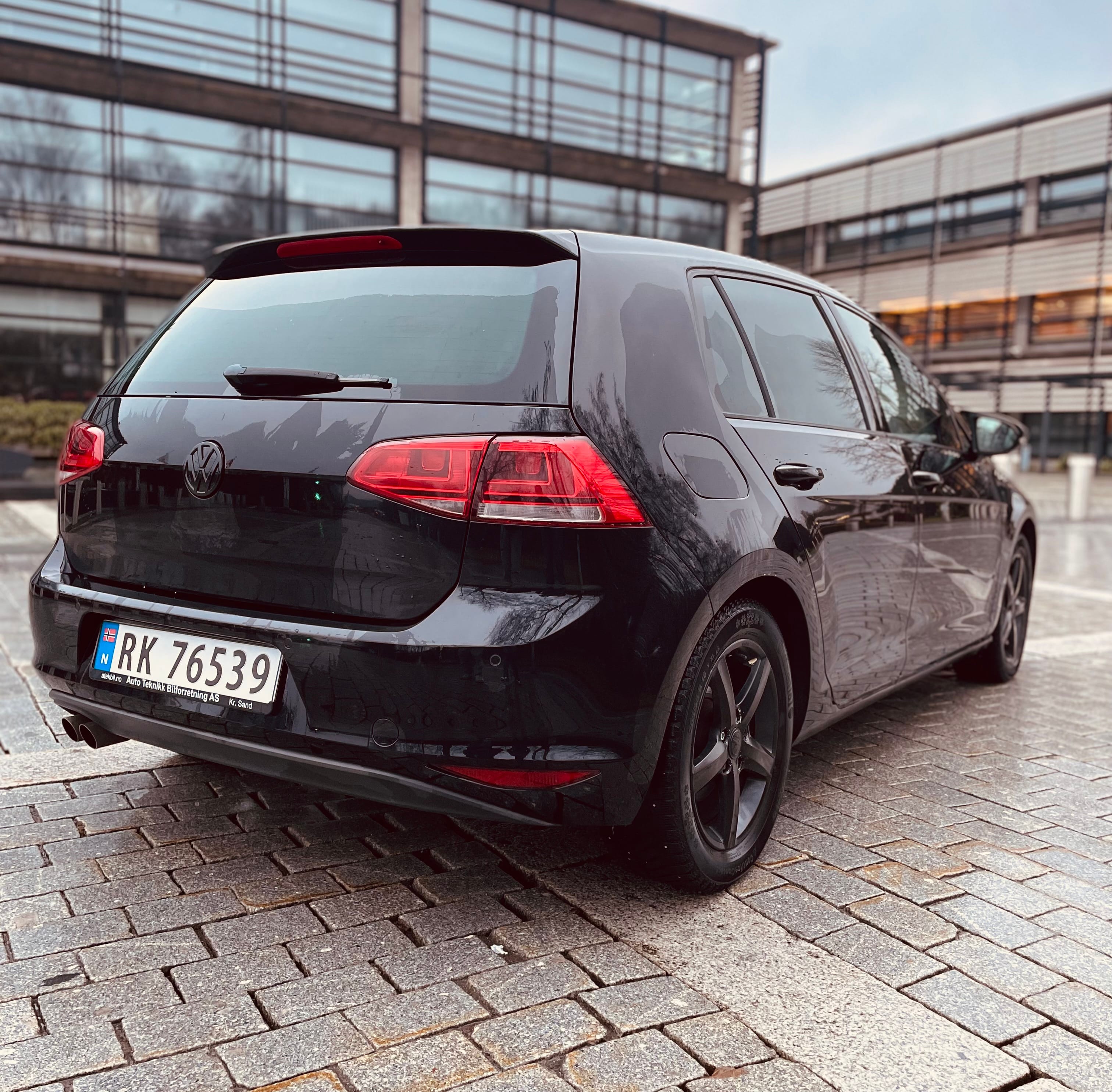 Volkswagen Golf 1.4 TSI | Automat with Cruise control