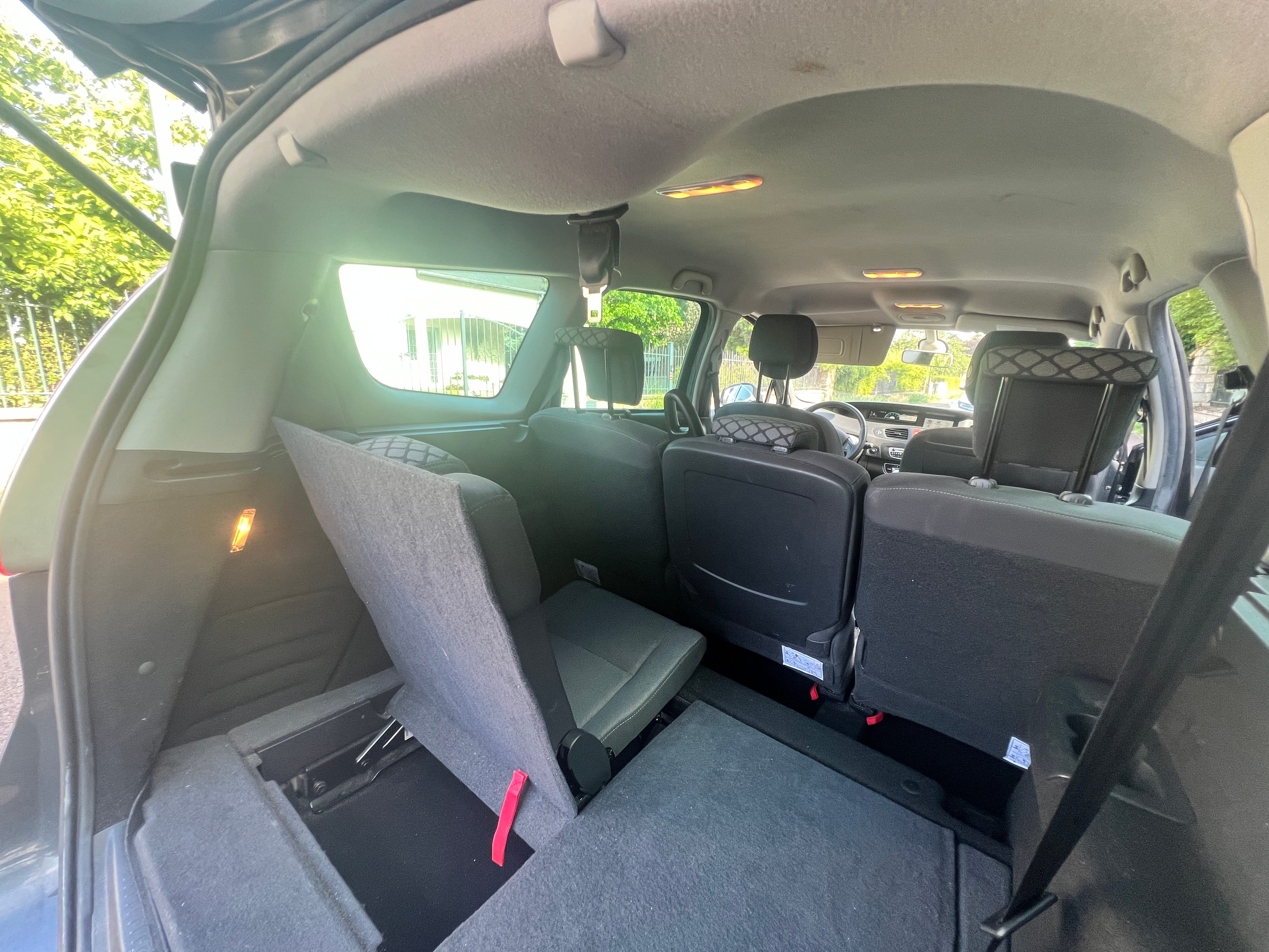 Renault Scenic 1.9 DCI 130 / 5 & 7 places