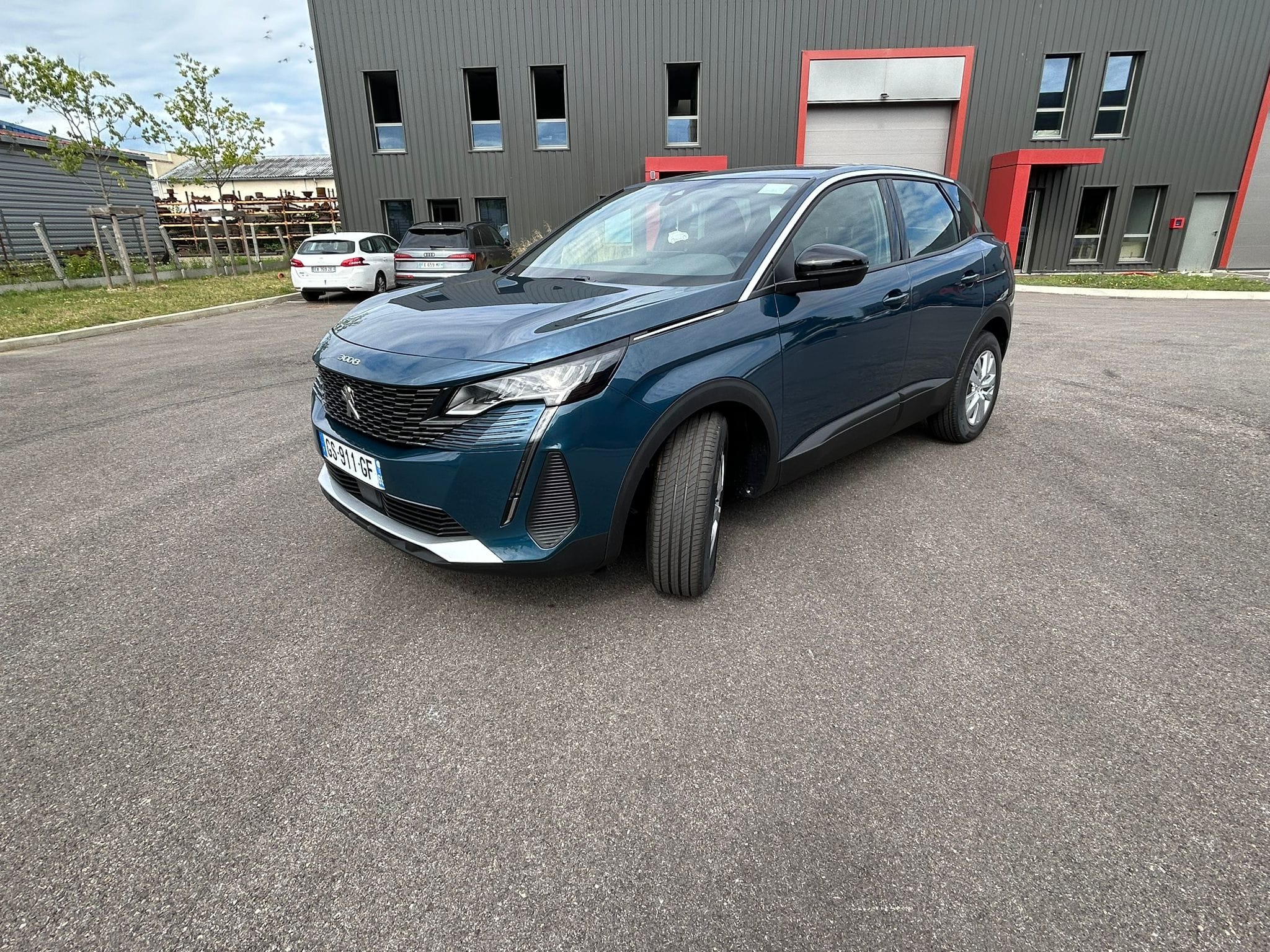 Peugeot 3008 ACTIVE PACK PURETECH 130CH BVA, 2023, Essence 95, automatique