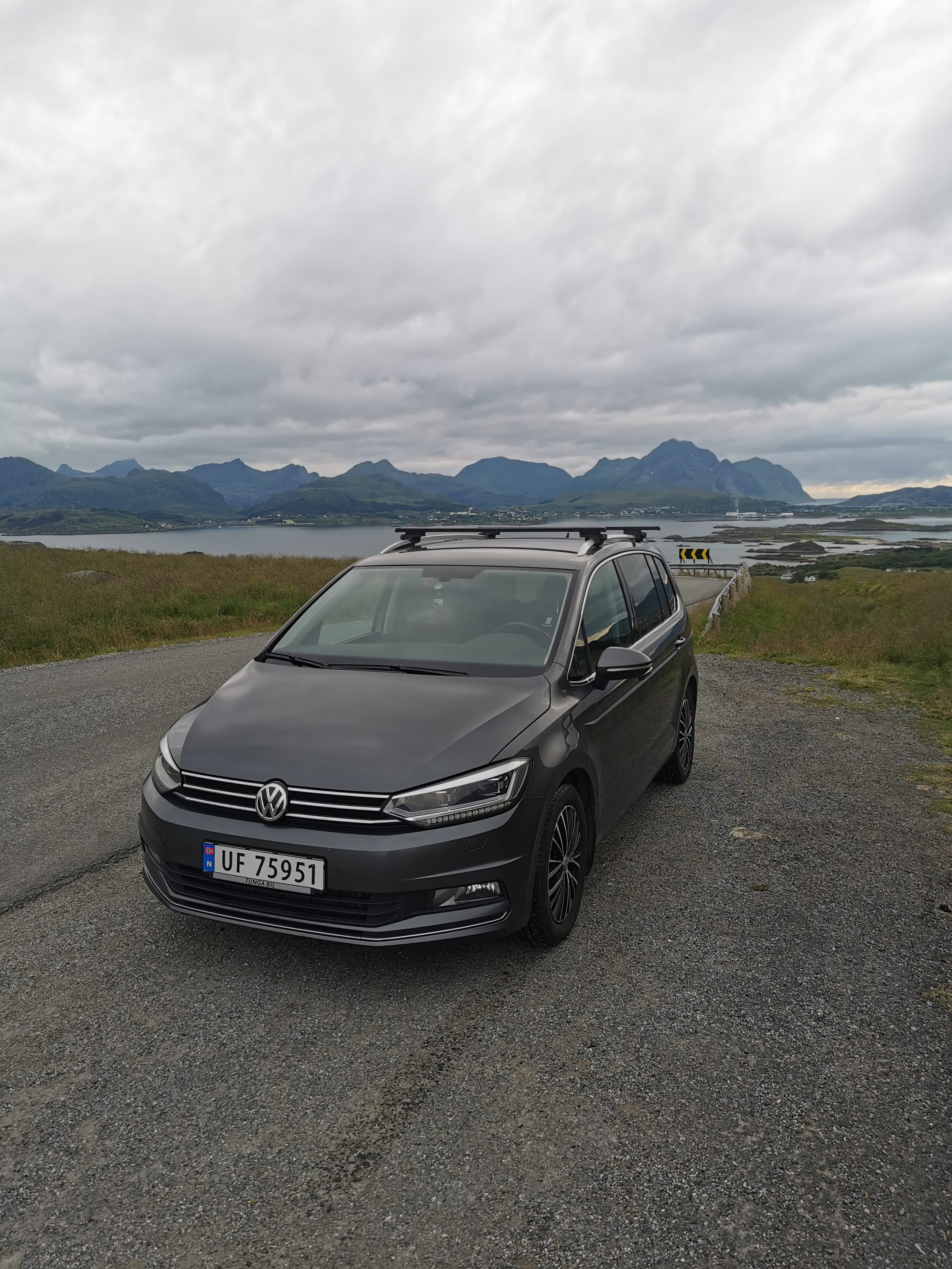 Volkswagen Touran 2.0 TDI, 2017, Diesel, automatisk