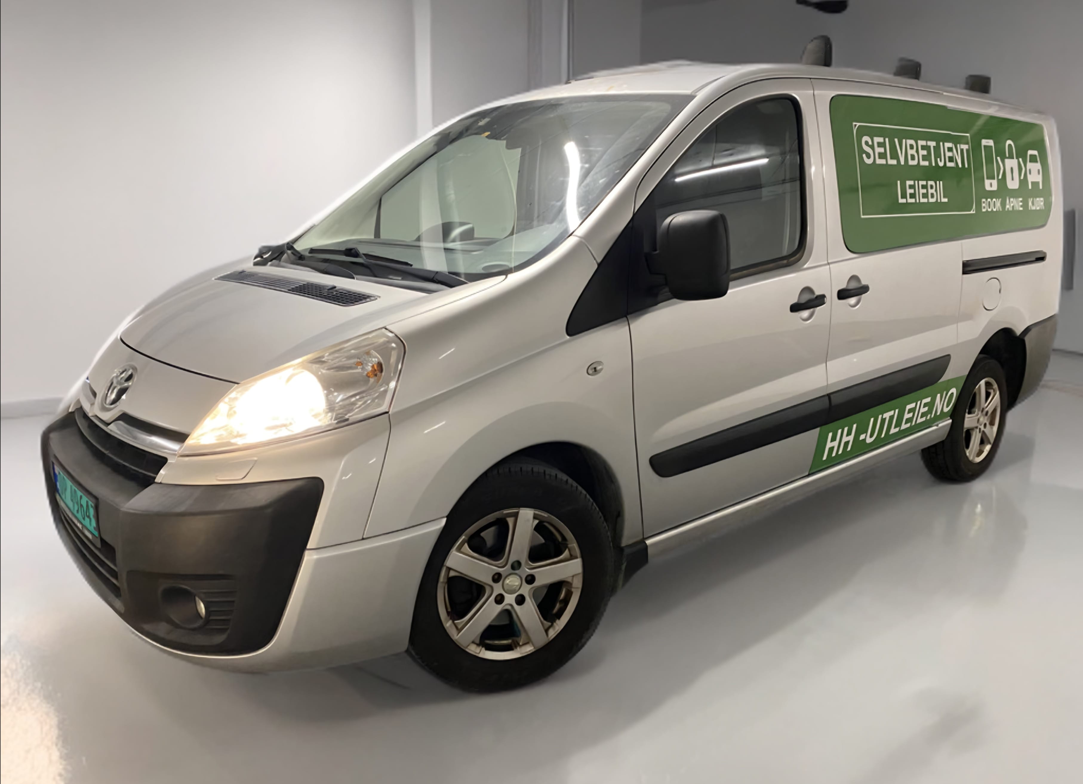 Toyota Proace Varebil Nøkkelfri - Hengerfeste, 2014, Diesel, automatisk