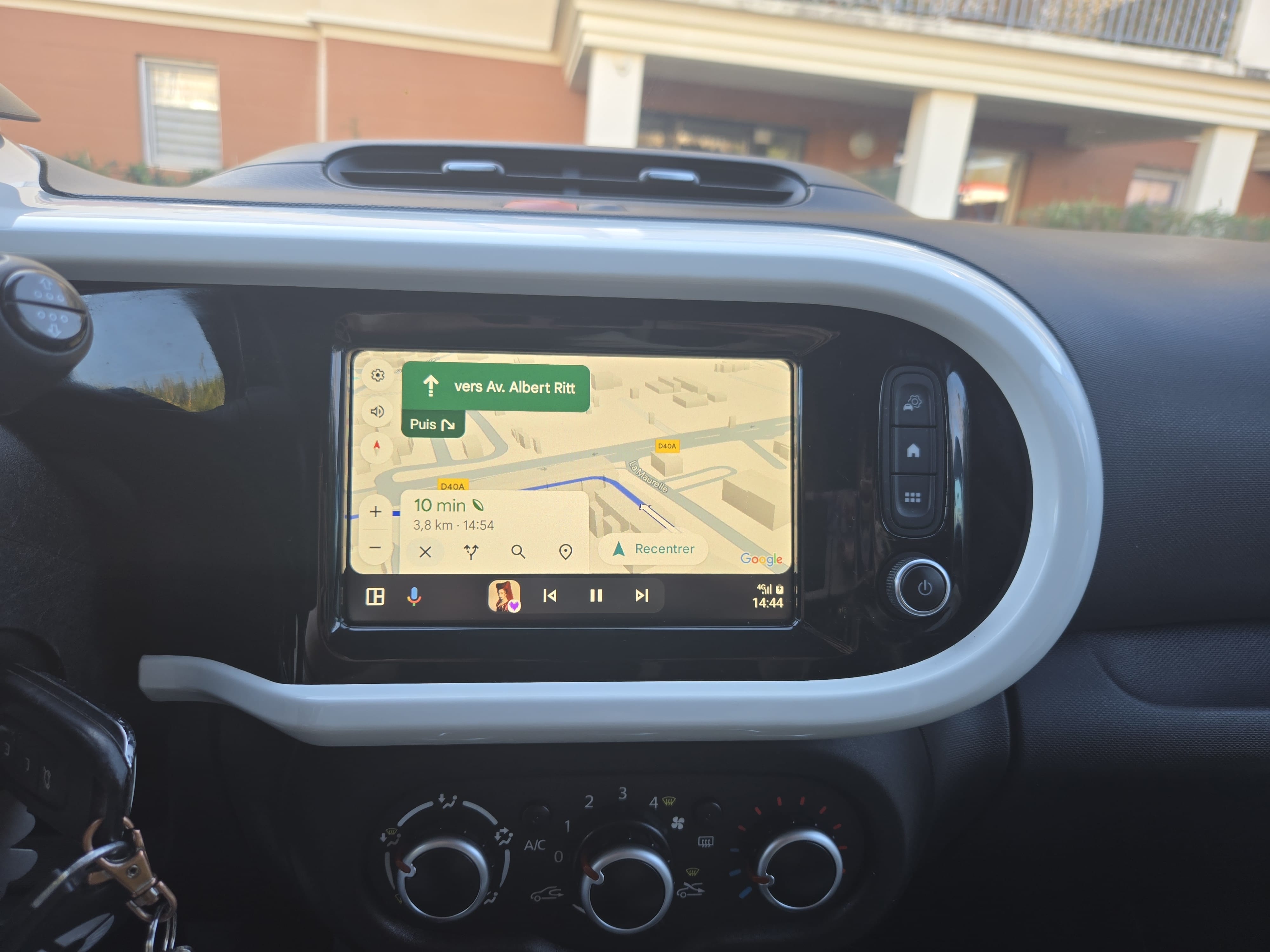 Renault Twingo III avec Audio Bluetooth