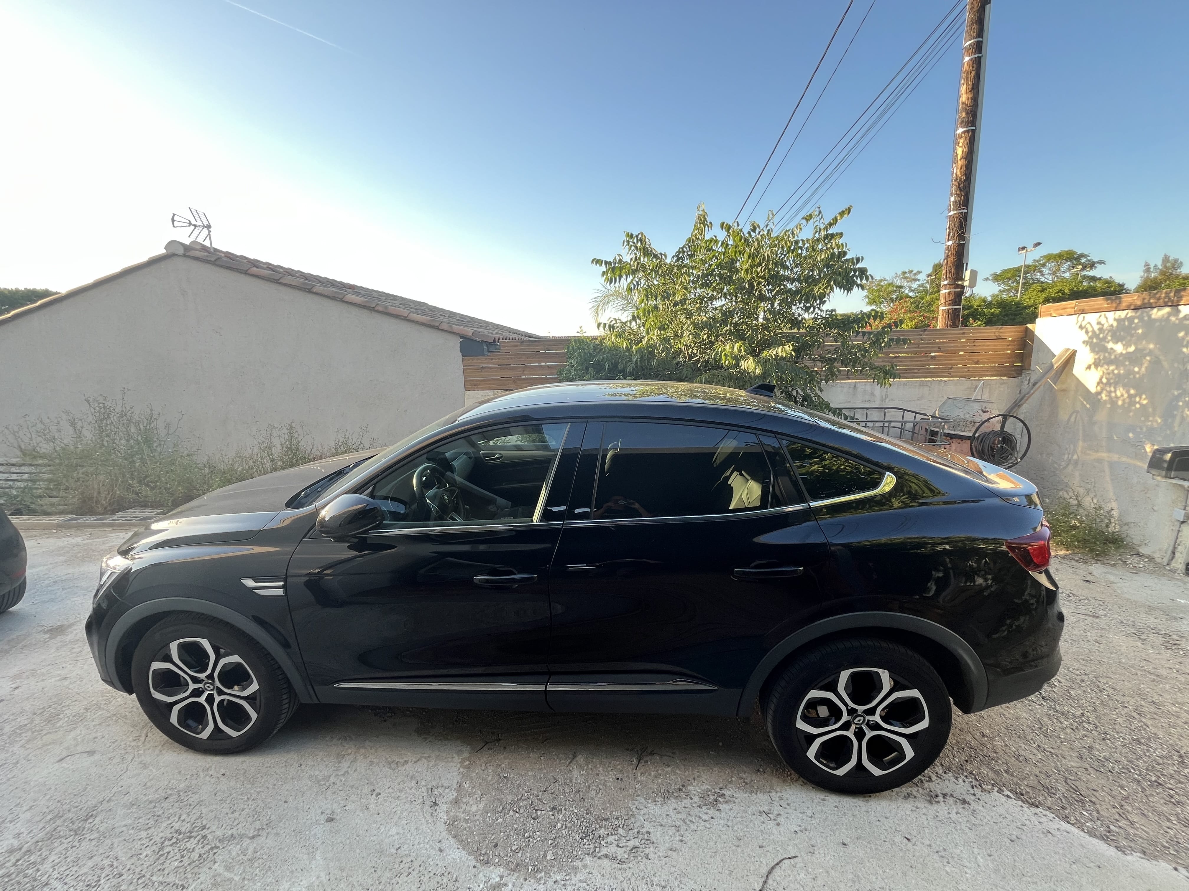 Renault Arkana E-Tech avec Climatisation