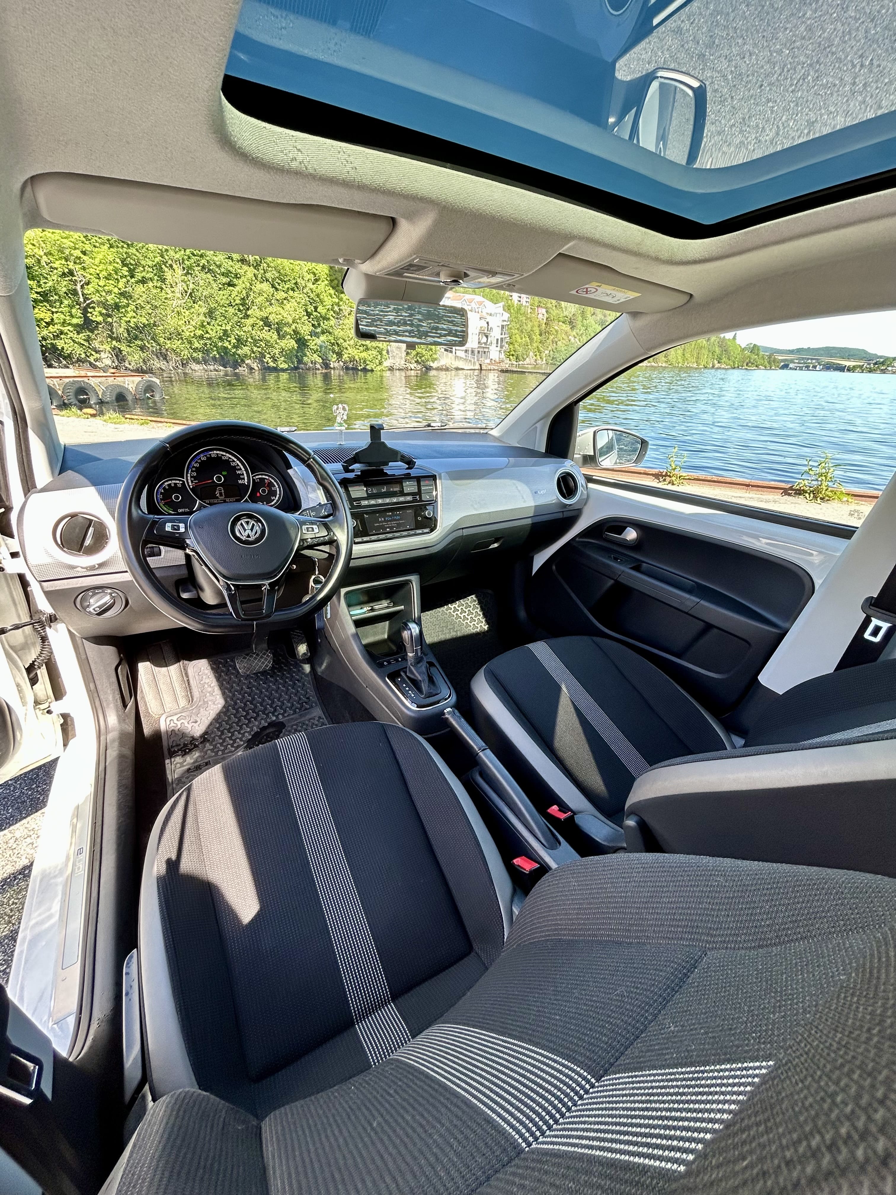 Volkswagen Up! med Cruisekontroll