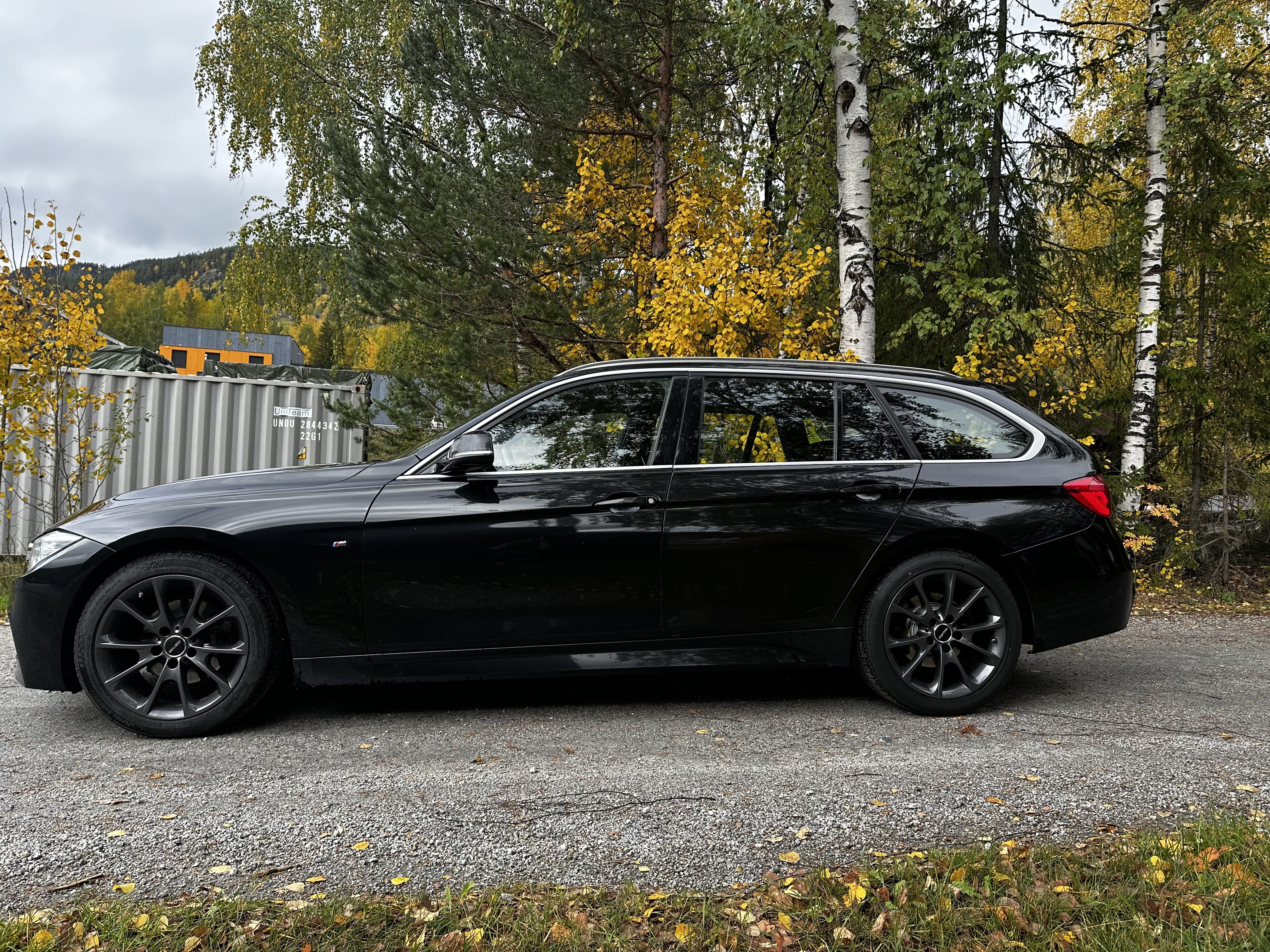 BMW 3-Serie 320d xDrive med Aircondition