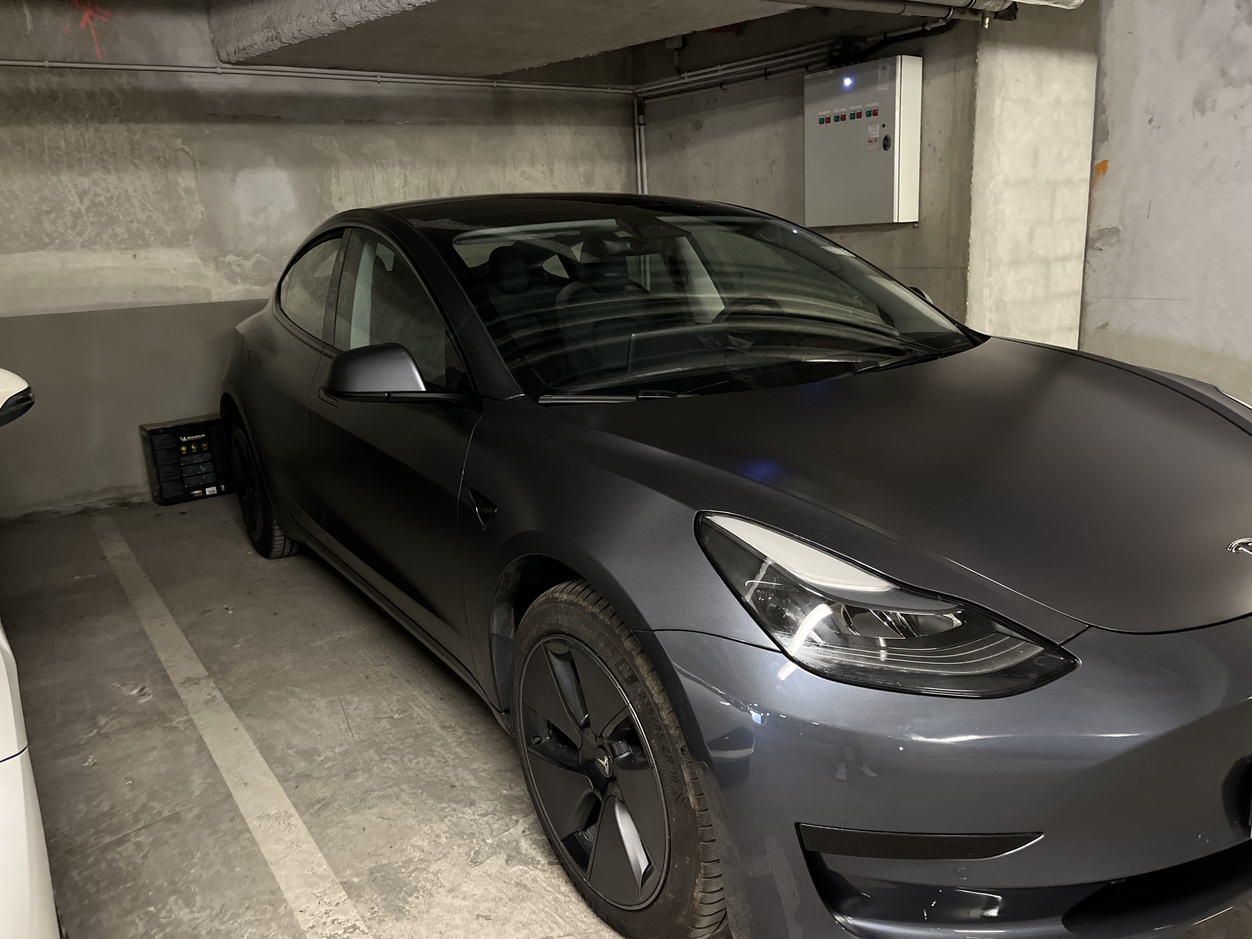 Tesla Model 3, 2022, Électrique, automatique