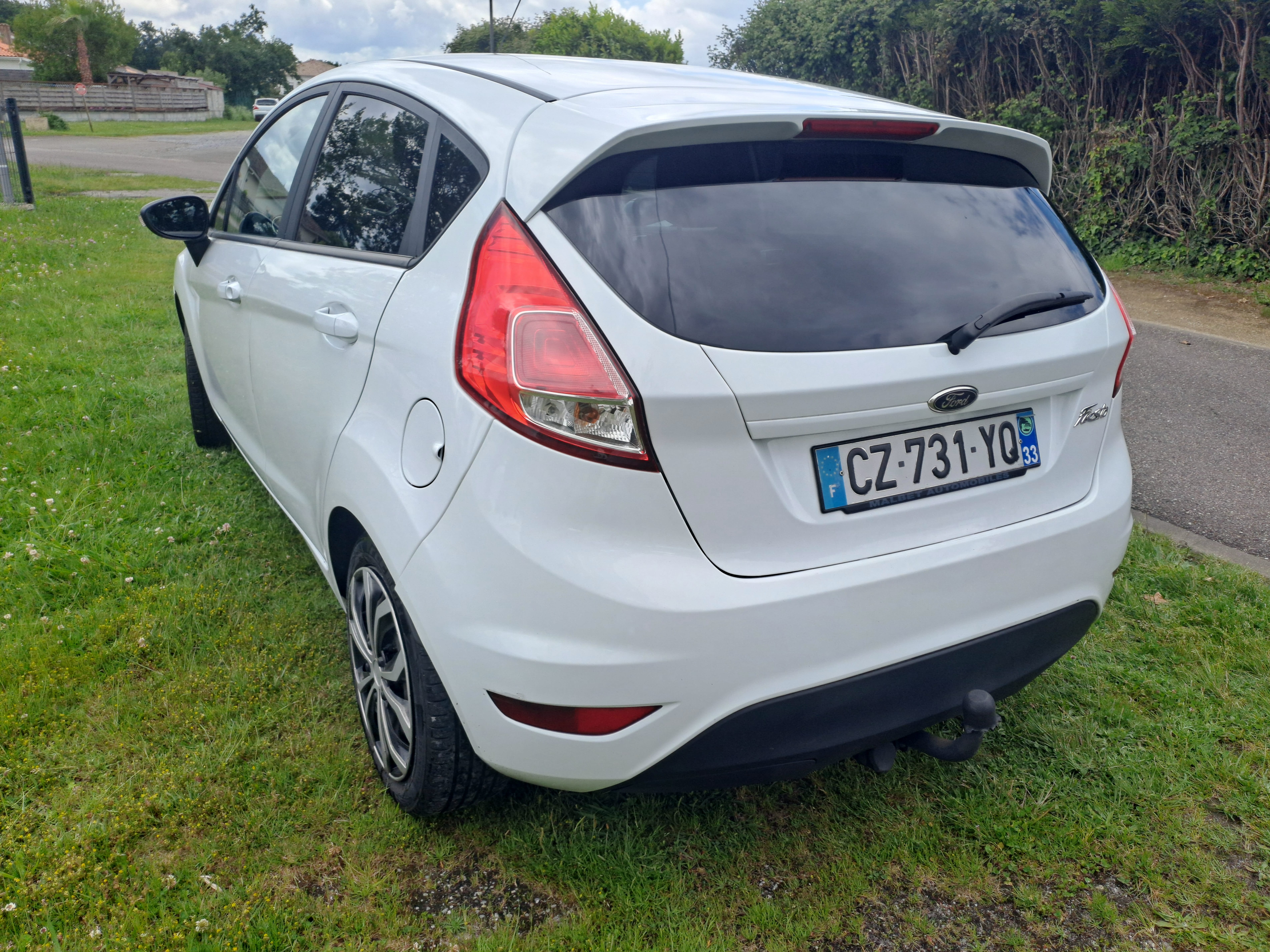 Ford Fiesta avec Climatisation