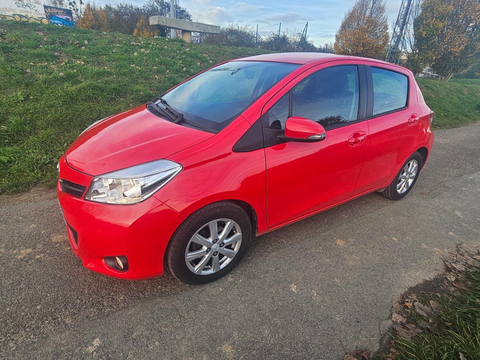 Toyota Yaris, 2014, Essence 98