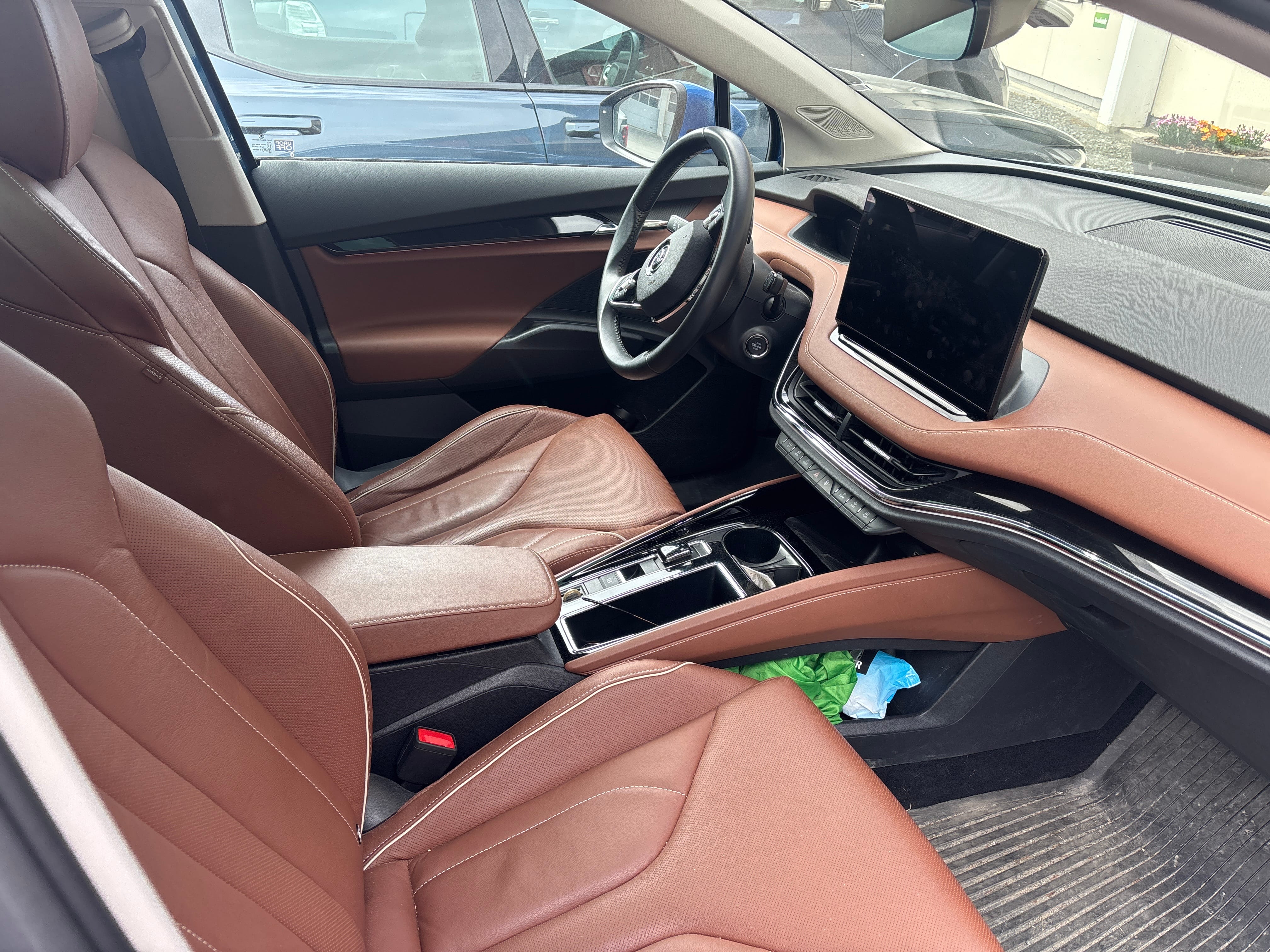 Skoda Enyaq 80 with GPS