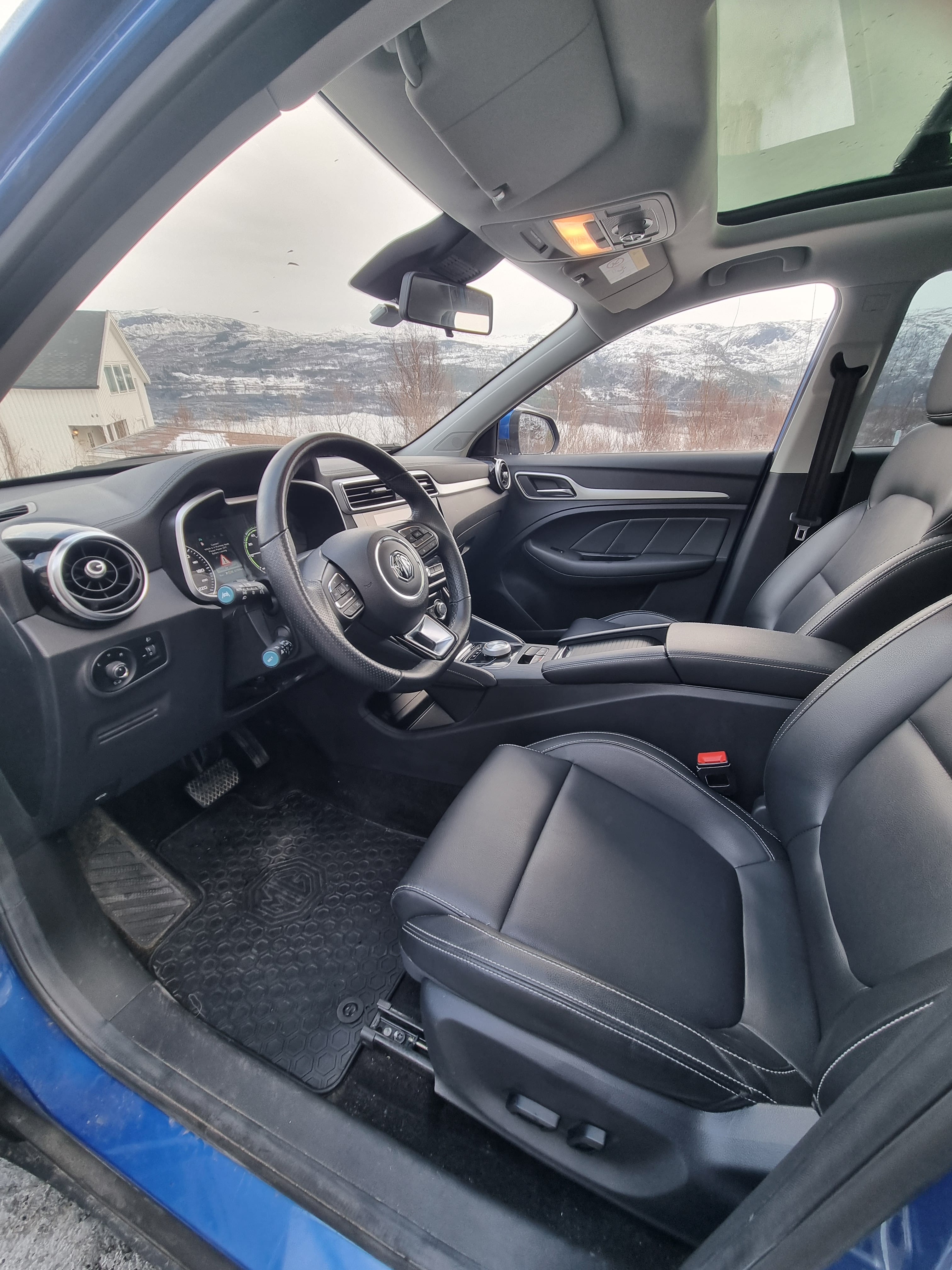 MG ZS EV with Apple CarPlay