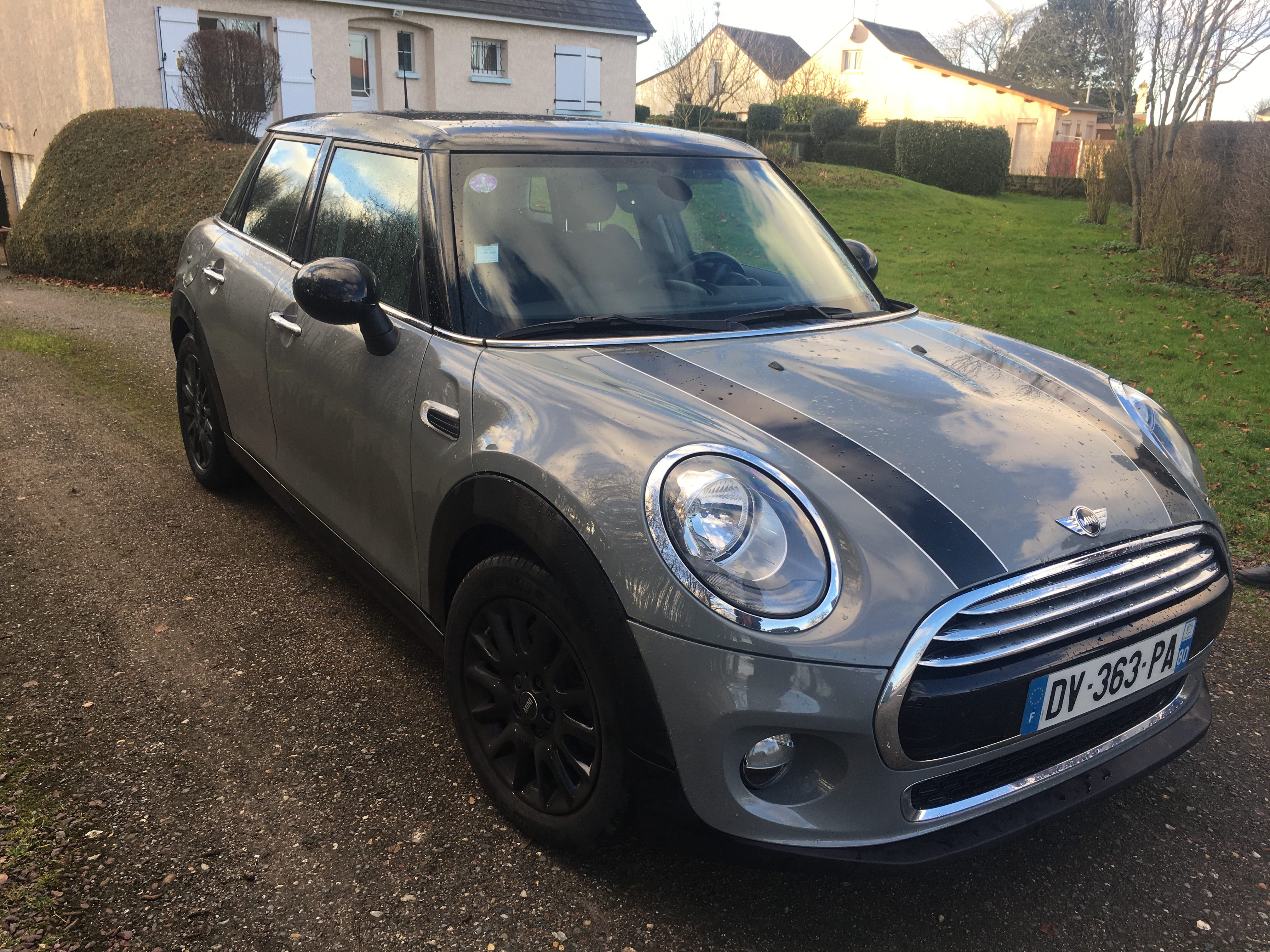 Mini Cooper 5 portes, 2015, Essence 98