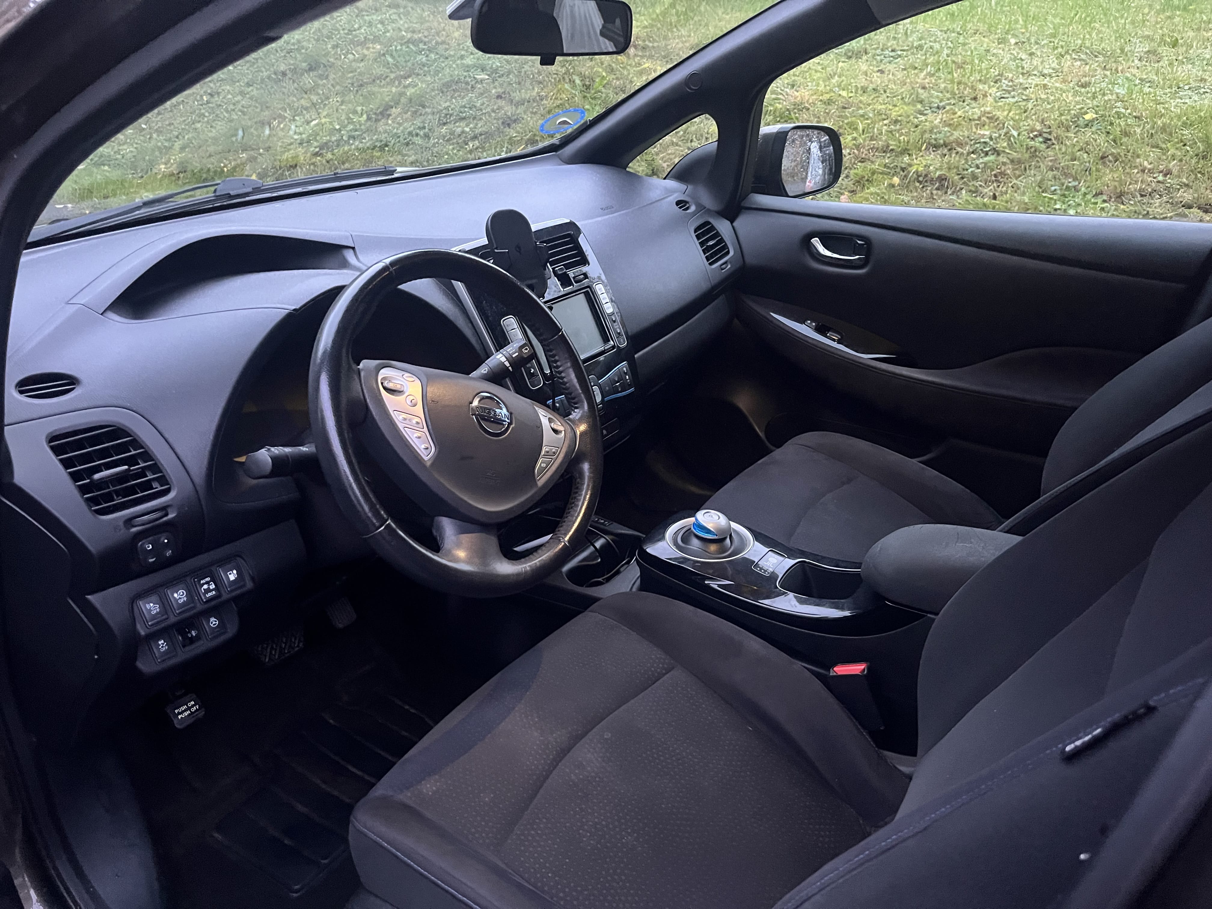 Nissan Leaf med Bluetooth audio