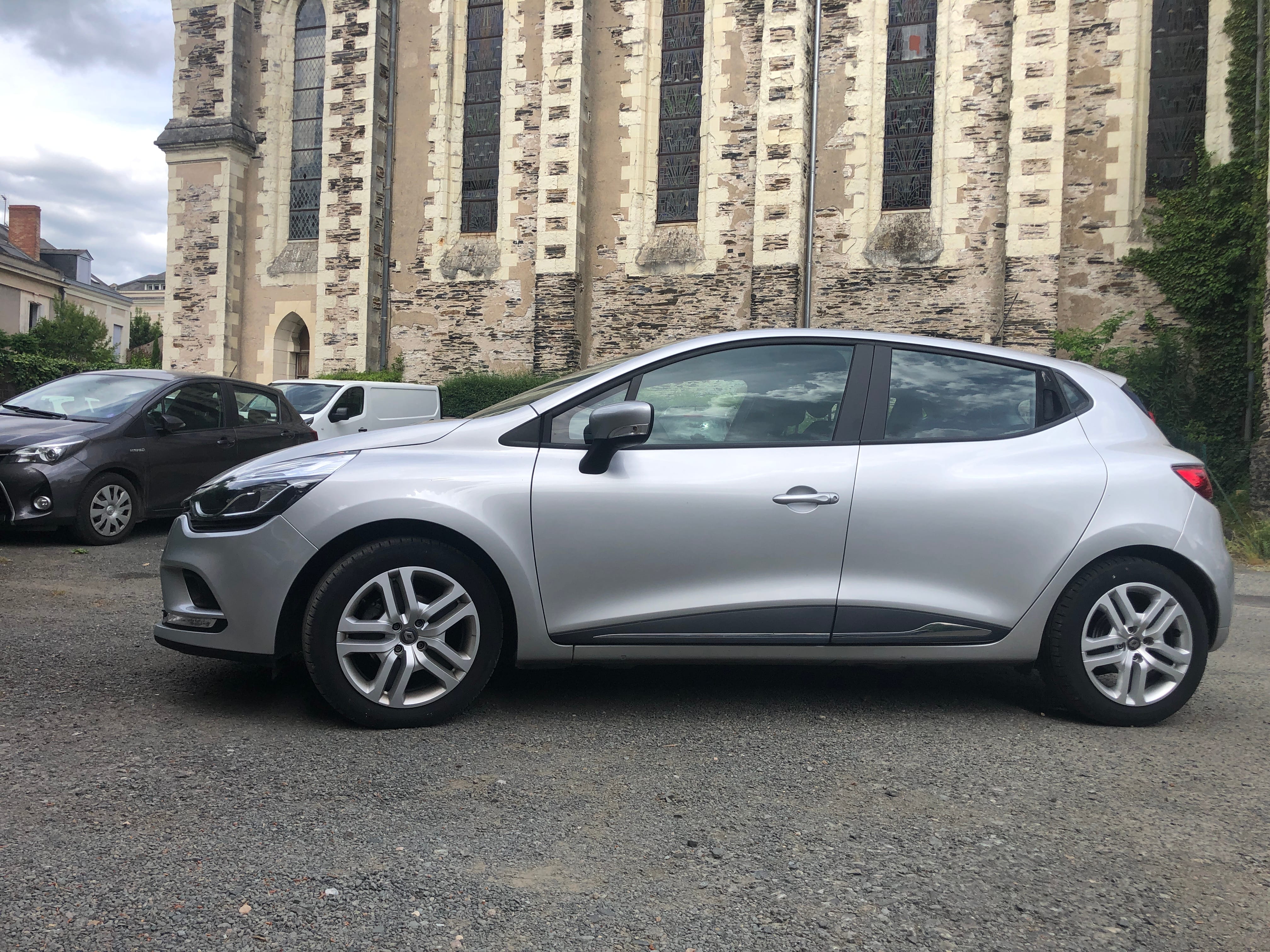 Renault Clio avec Climatisation