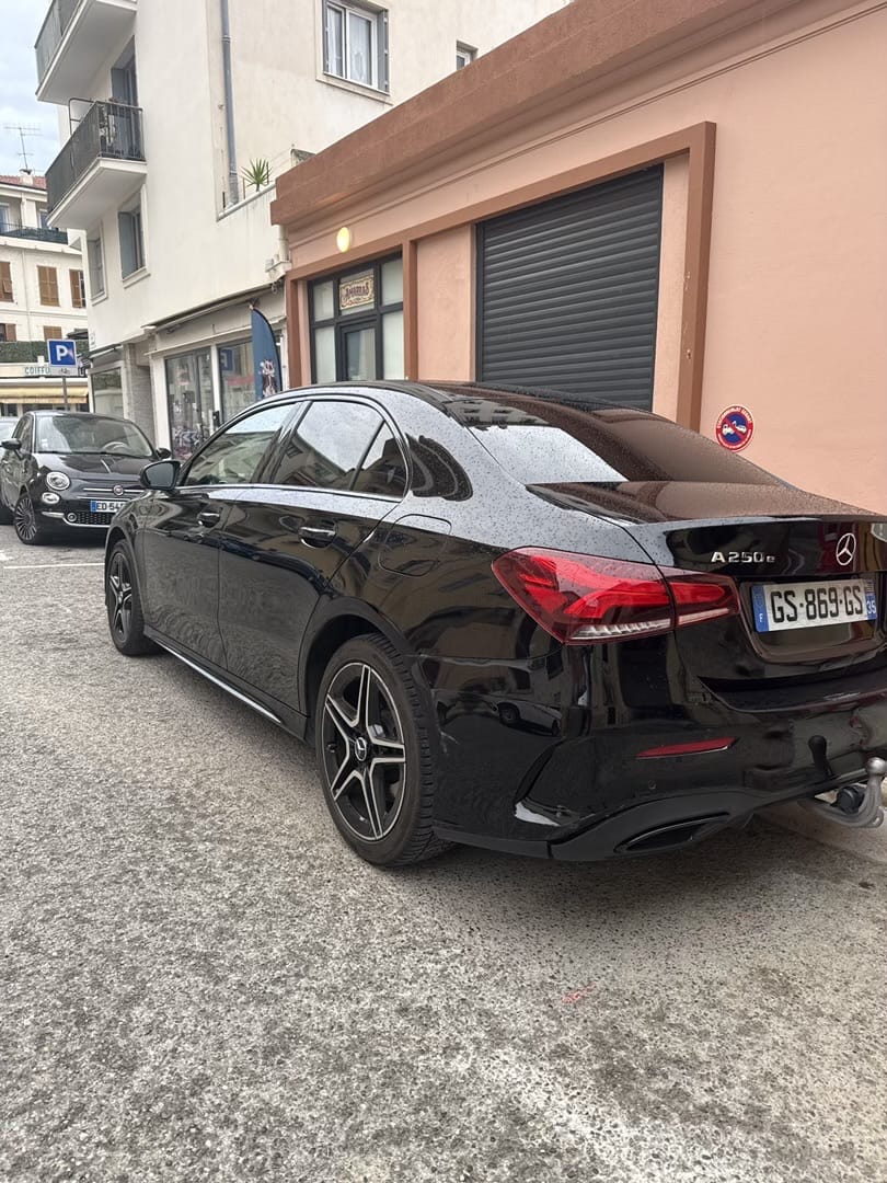 Mercedes-Benz Classe A 250 e avec Audio Bluetooth