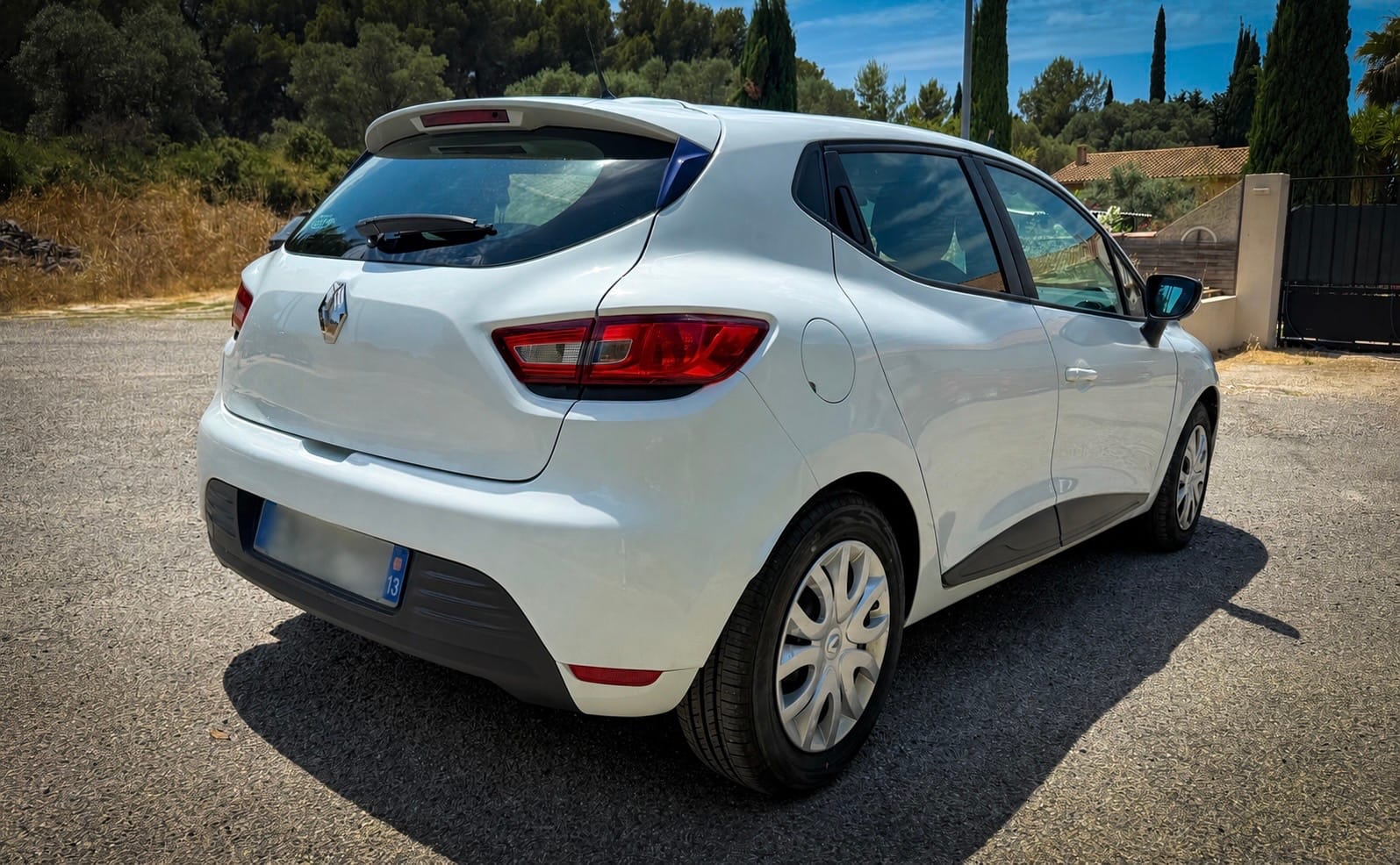 Renault Clio with Bluetooth audio