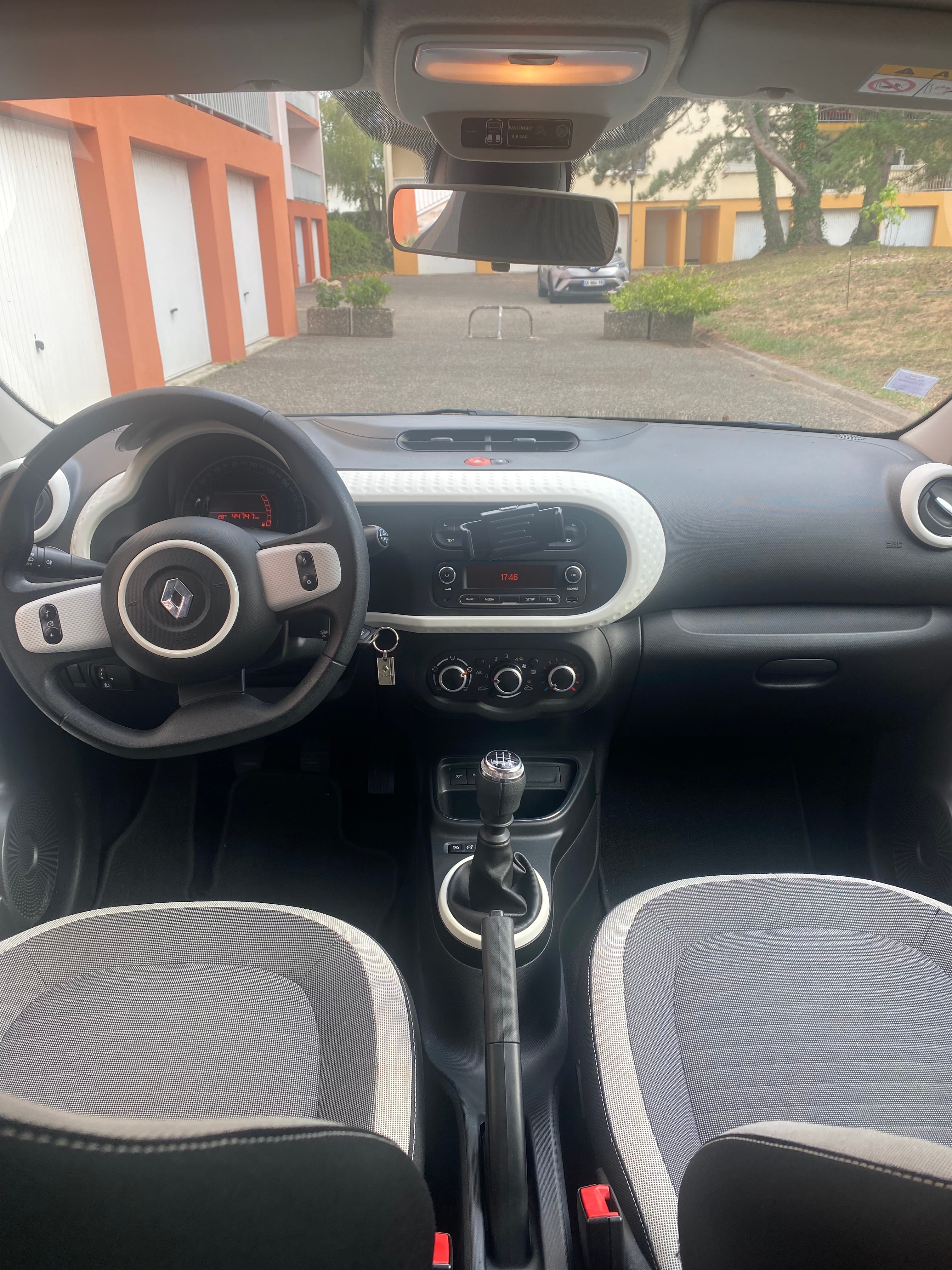 Renault Twingo III avec Audio Bluetooth